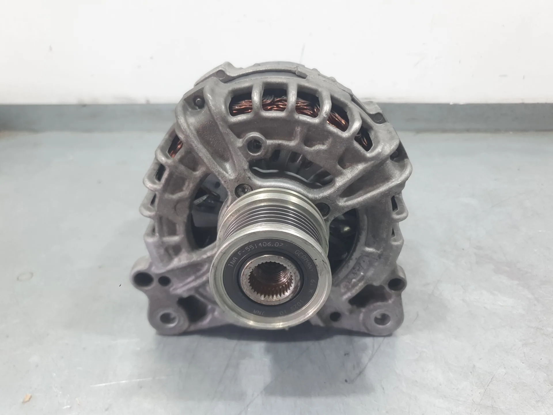 Alternador para Audi A5 Sportback (8Ta)