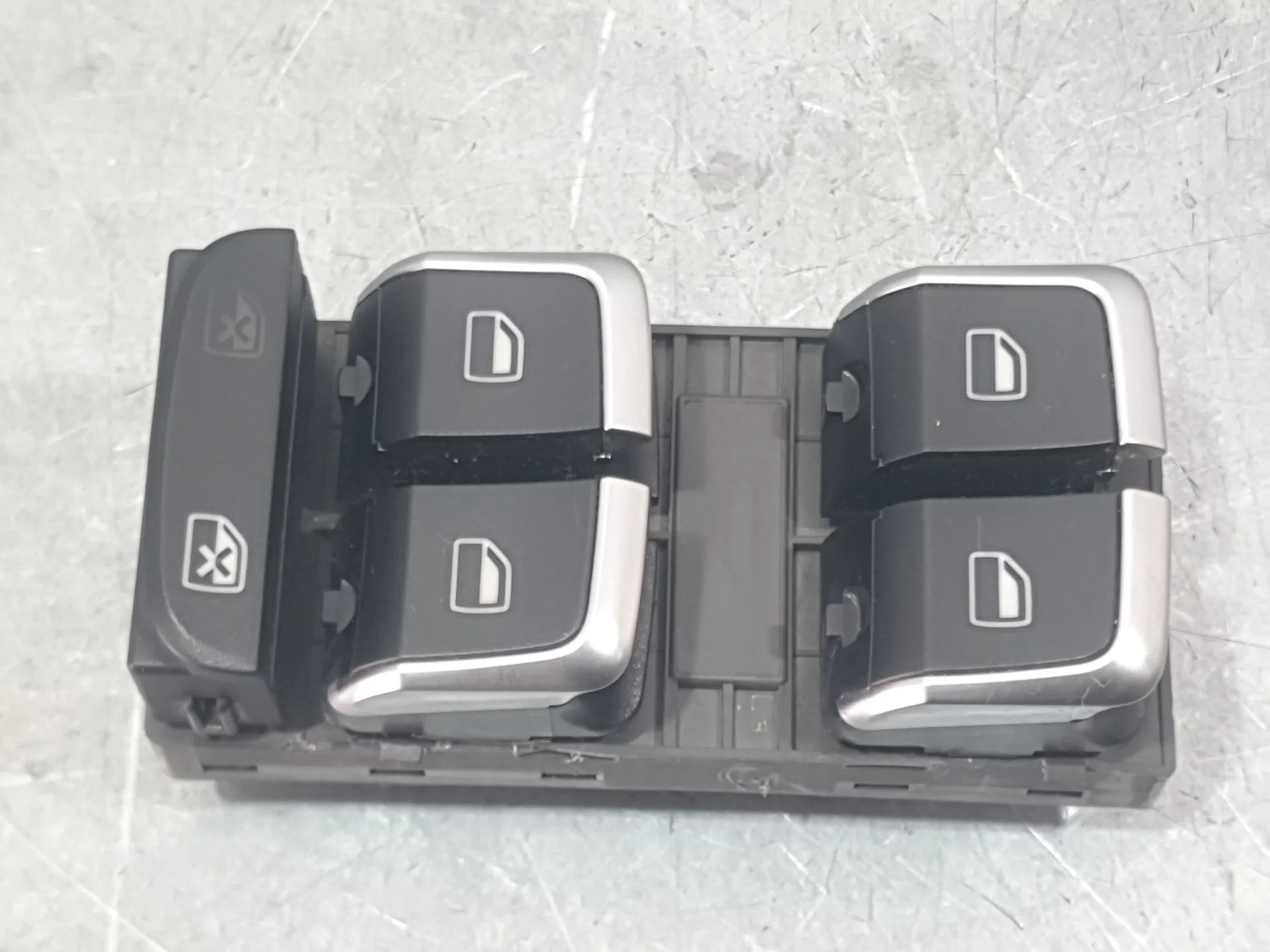 Mando Elevalunas Delantero Izquierdo para Audi A5 Sportback (8Ta)
