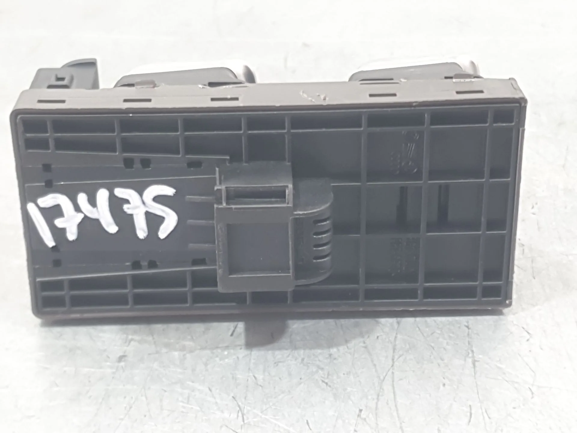 Mando Elevalunas Delantero Izquierdo para Audi A5 Sportback (8Ta)