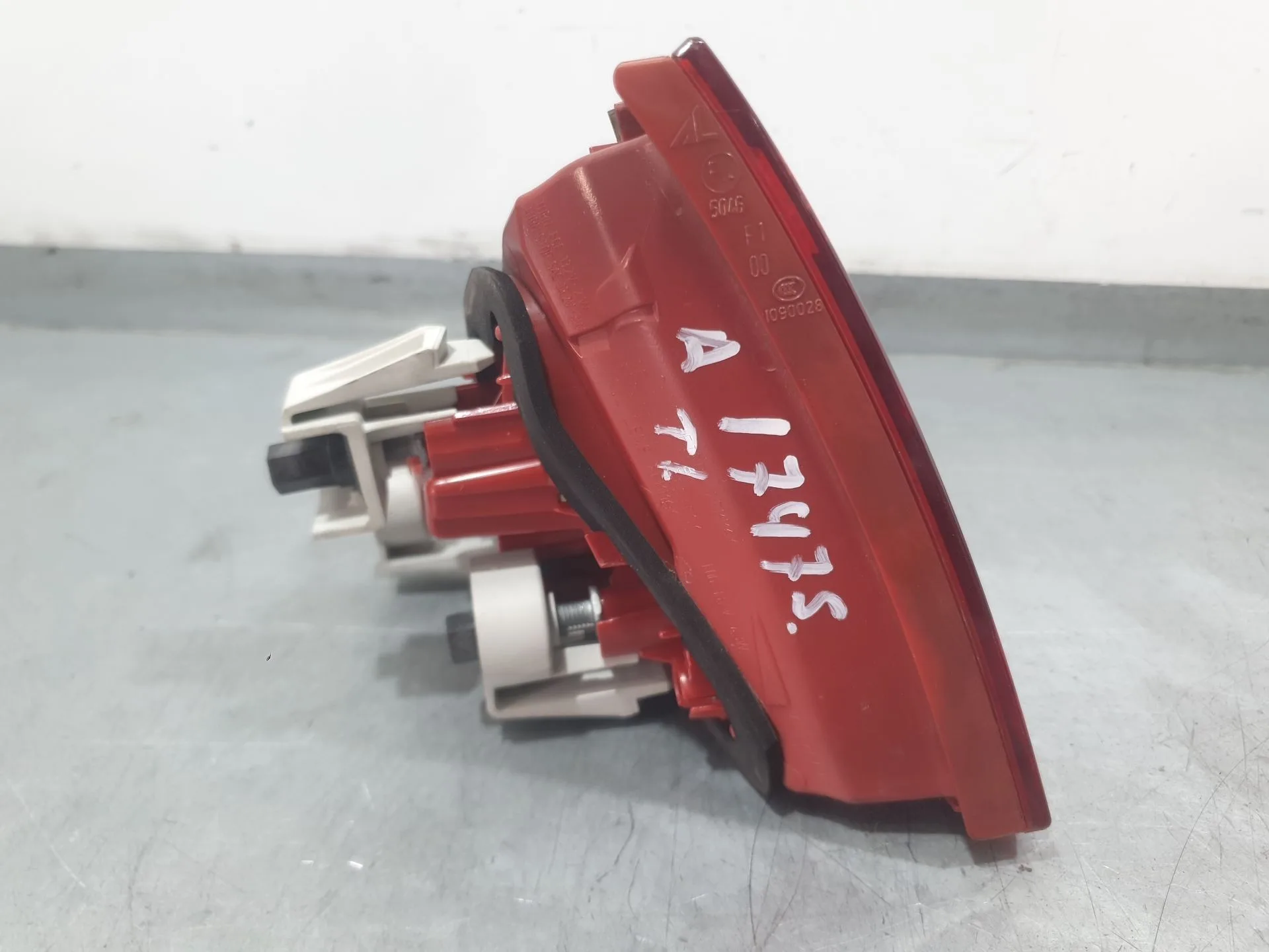 Piloto Trasero Izquierdo Interior para Audi A5 Sportback (8Ta)