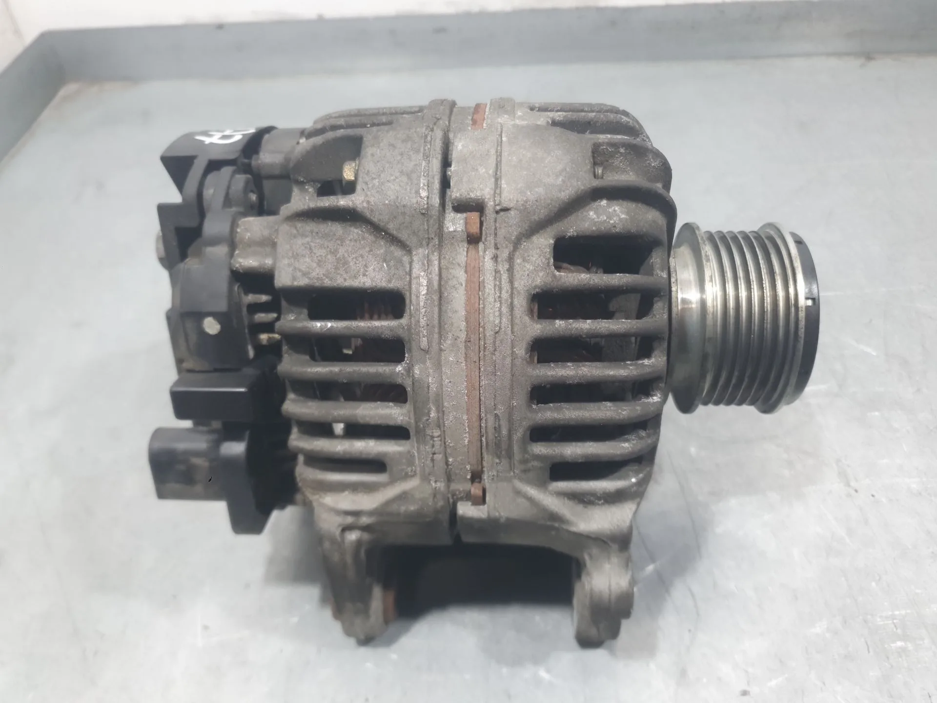 Alternador para Volkswagen Golf Iv (1J1)