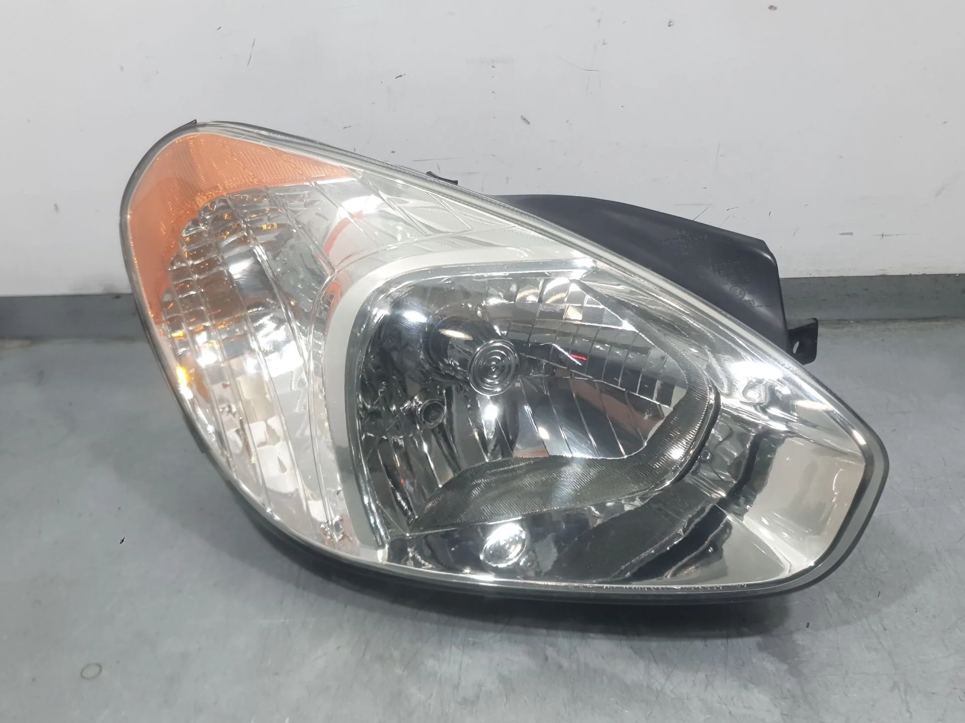 Faro Derecho para Hyundai Accent Iii (Mc)