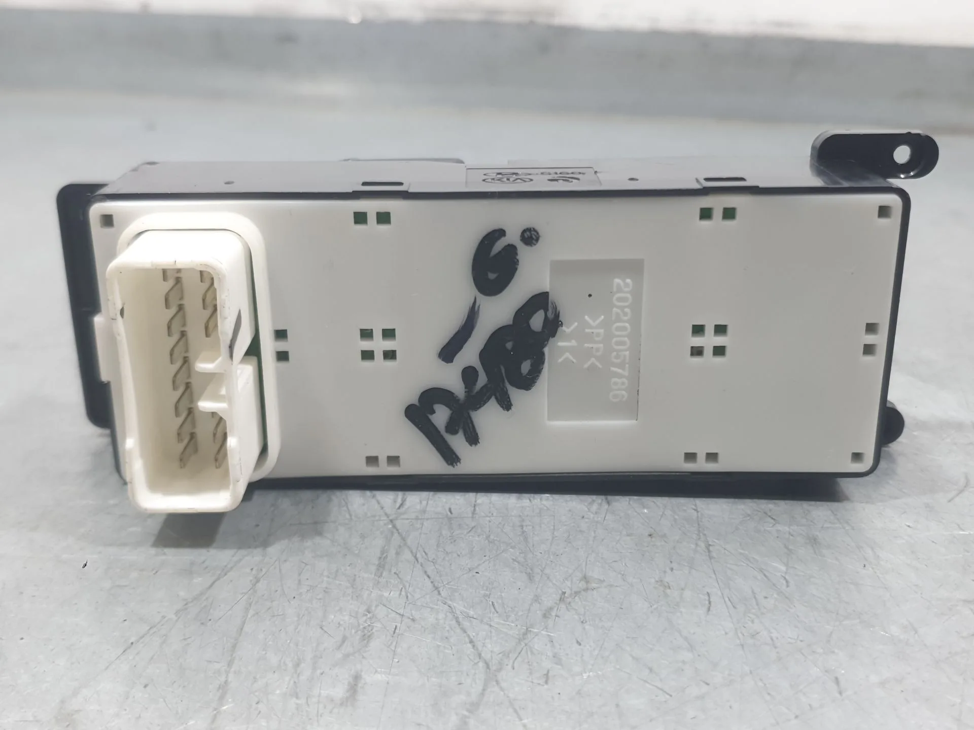 Mando Elevalunas Delantero Izquierdo para Hyundai Accent Iii (Mc)