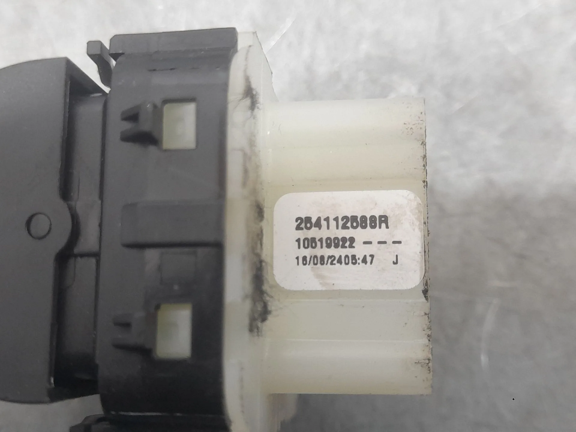 Mando Elevalunas Delantero Izquierdo para Dacia Sandero Iii