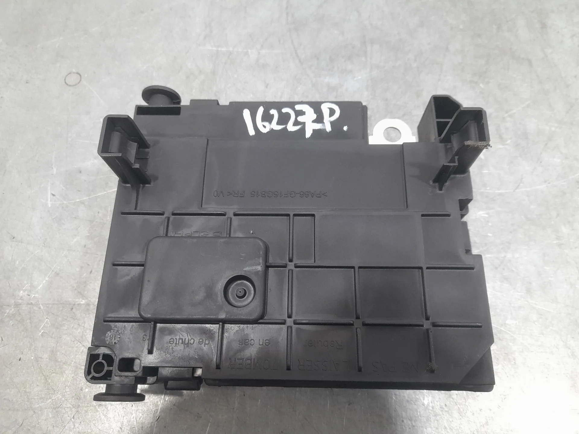 Caja Reles / Fusibles para Peugeot 3008