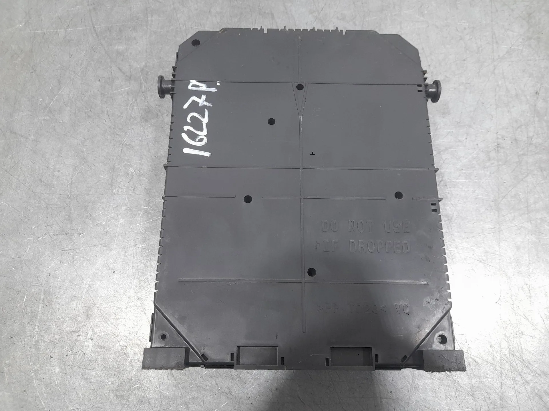Caja Reles / Fusibles para Peugeot 3008