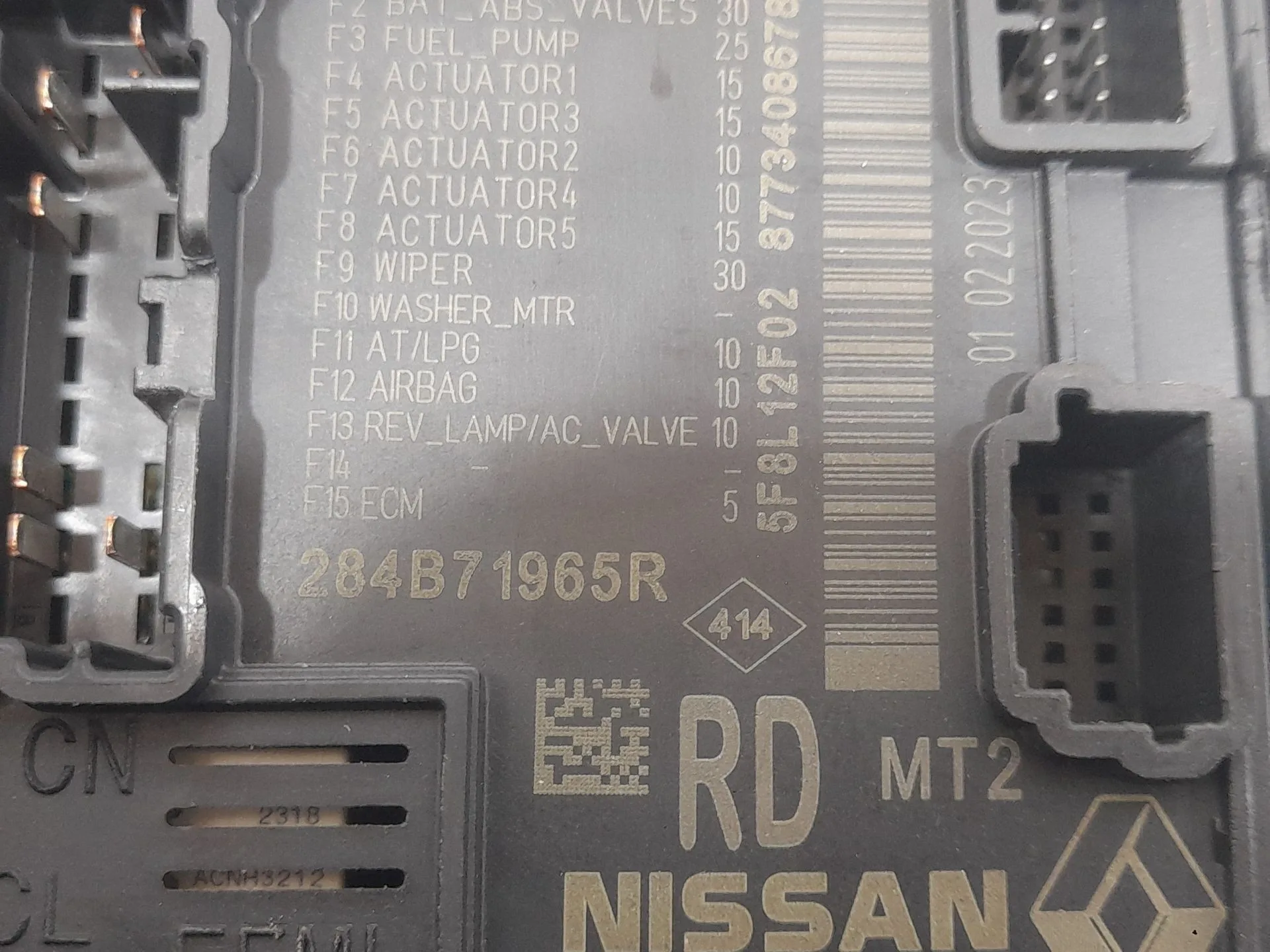 Caja Reles / Fusibles para Dacia Sandero