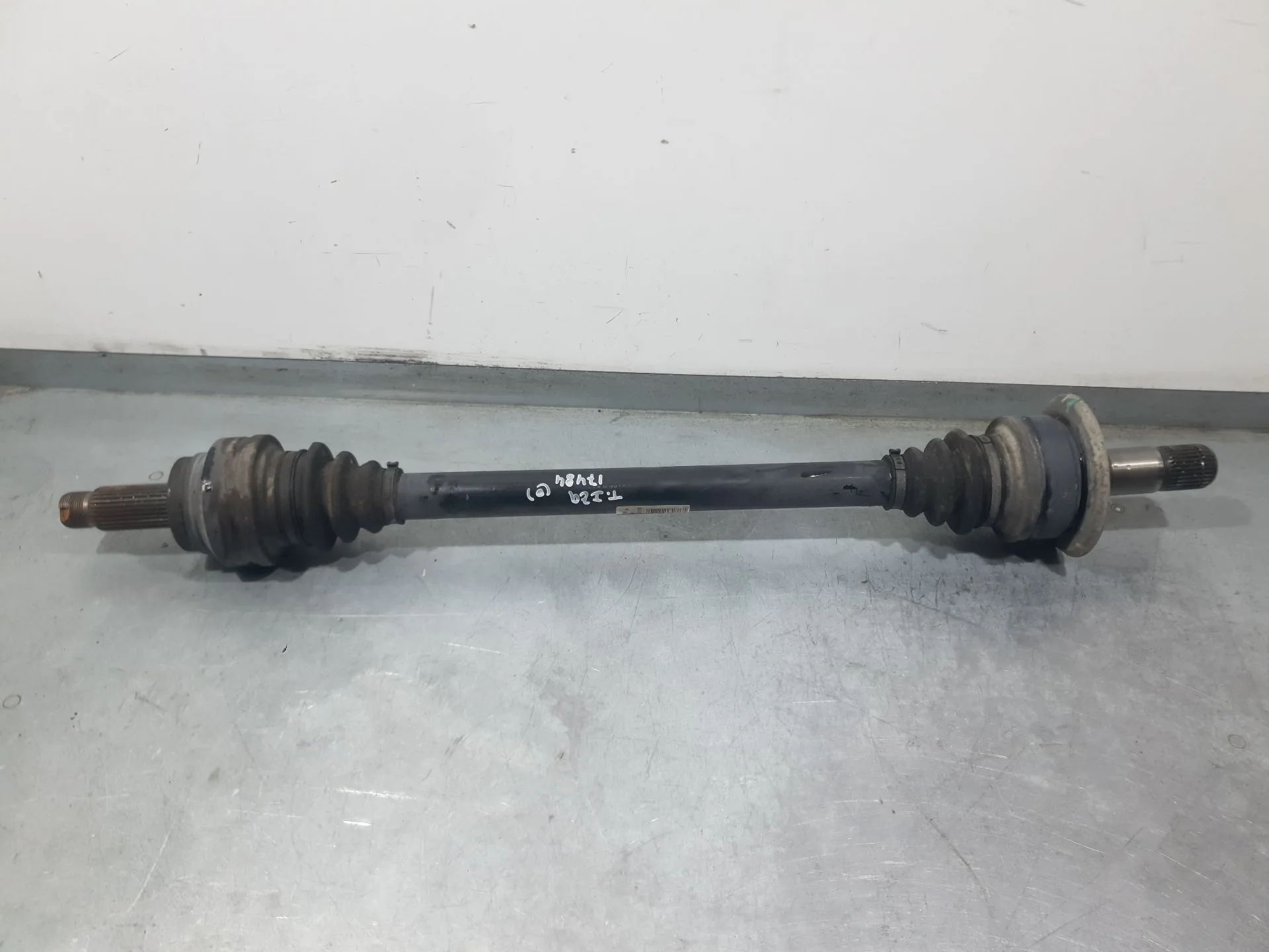 Transmision Trasera Izquierda para Bmw X5 (E70)