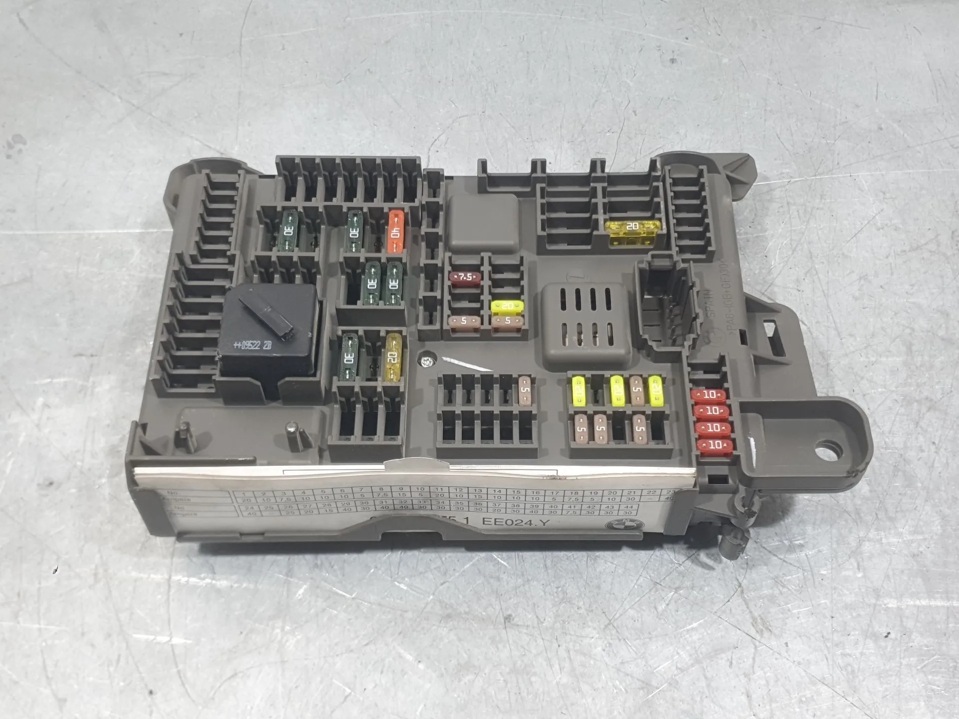 Caja Reles / Fusibles para Bmw X5 (E70)