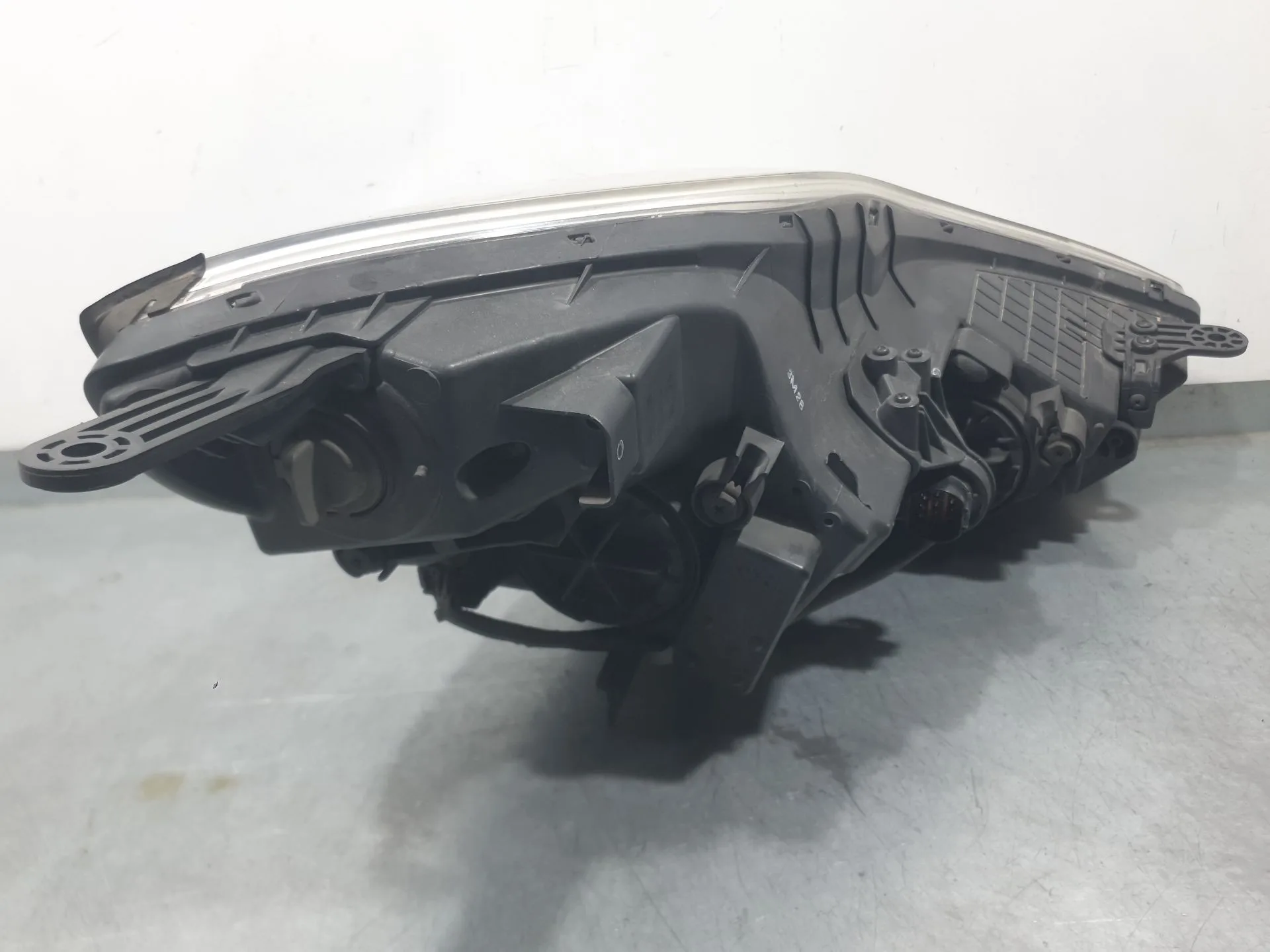 Faro Izquierdo para Hyundai Ix20 (Jc)