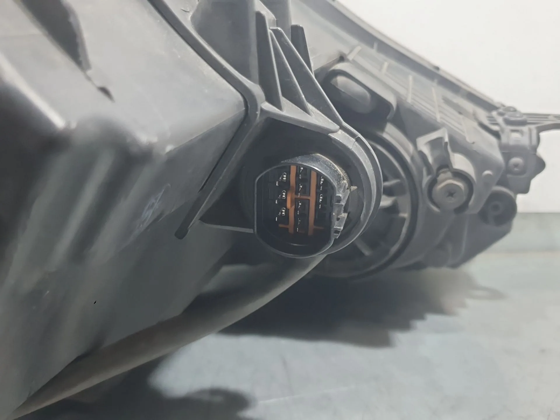 Faro Izquierdo para Hyundai Ix20 (Jc)