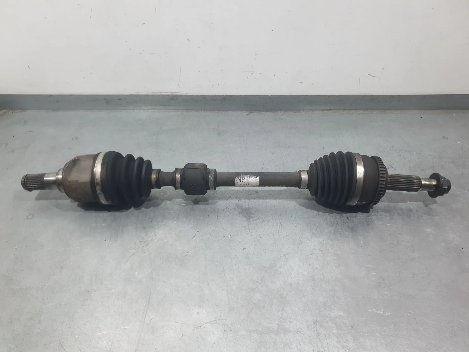Transmision Delantera Izquierda para Hyundai Ix20 (Jc)