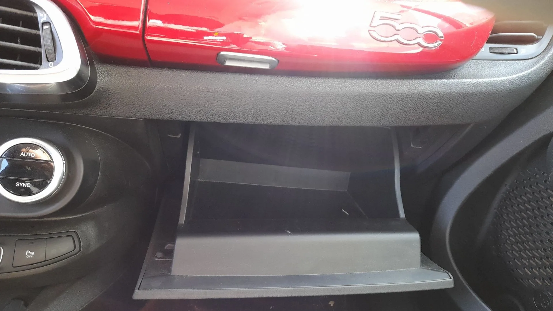 Guantera para Fiat 500X (334_)