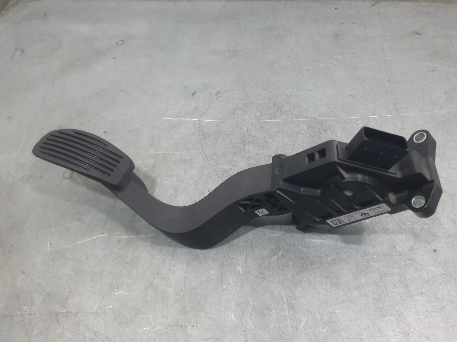 Potenciometro Pedal para Fiat 500 E
