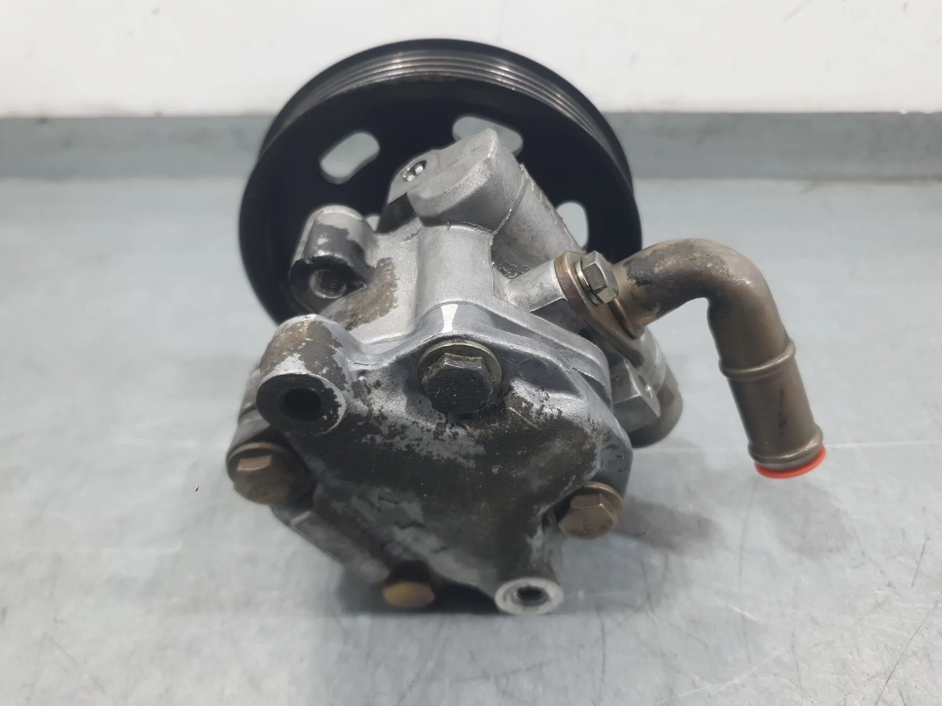 Bomba Direccion para Volkswagen Passat B5 (3B2)