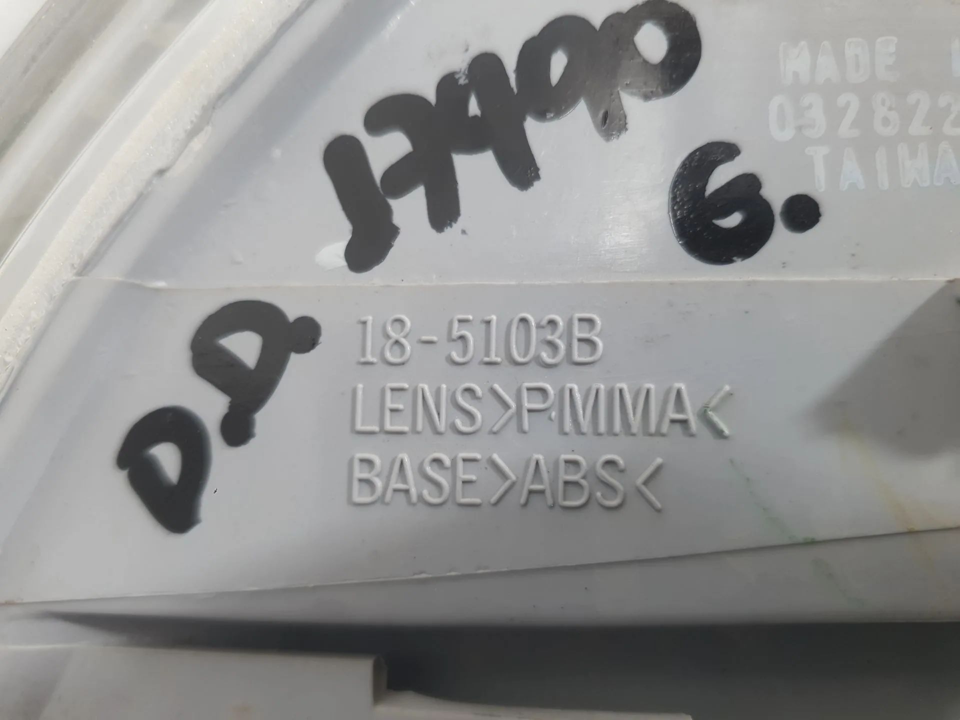 Piloto Delantero Derecho para Volkswagen Passat B5 (3B2)