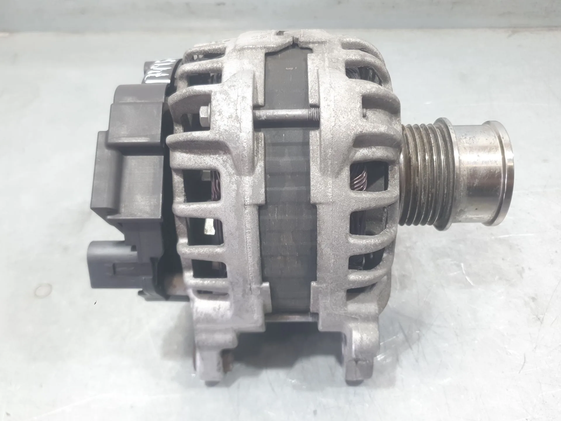 Alternador para Seat Leon St (5F8)