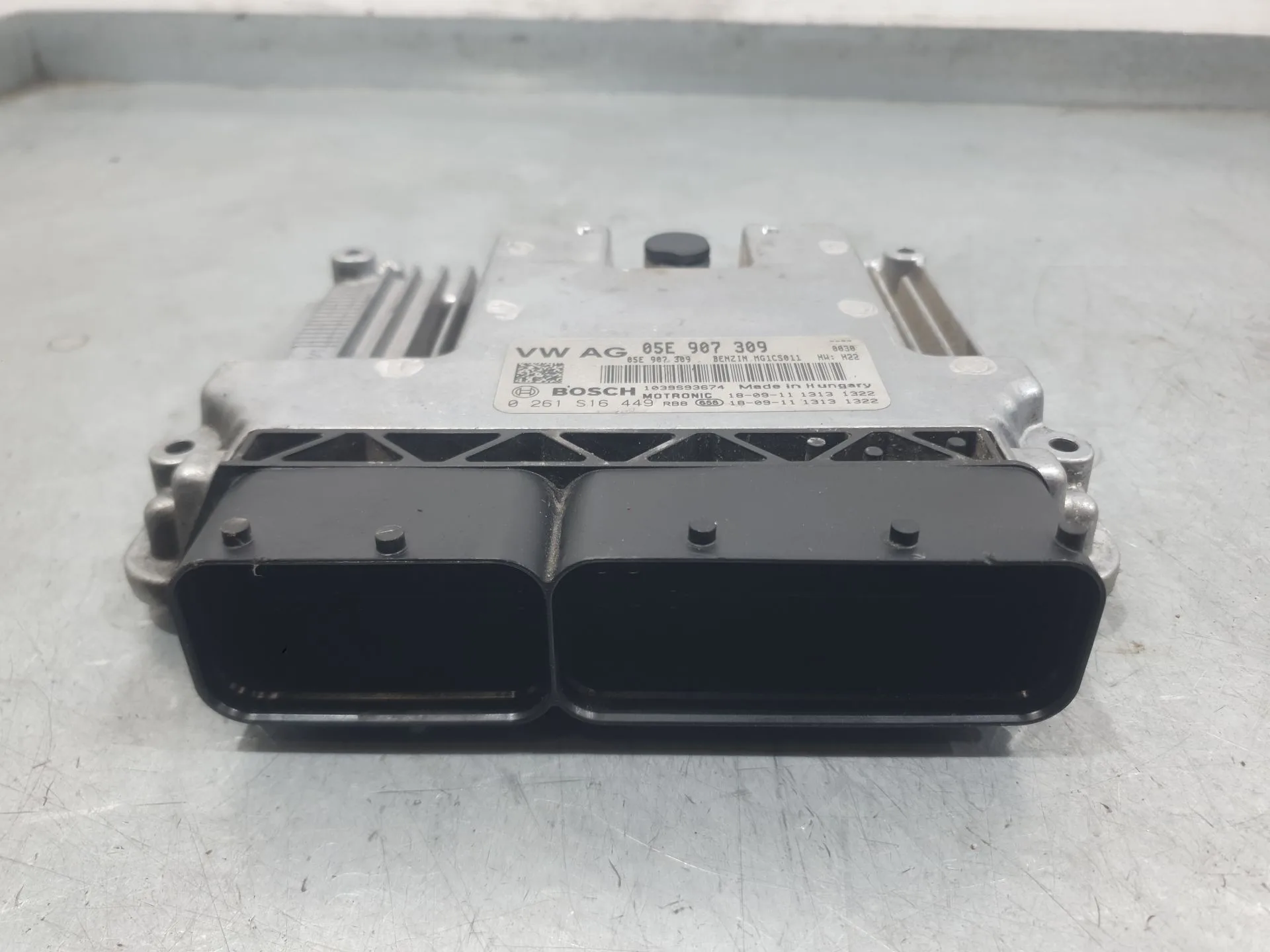 Centralita Motor Uce para Seat Leon St (5F8)