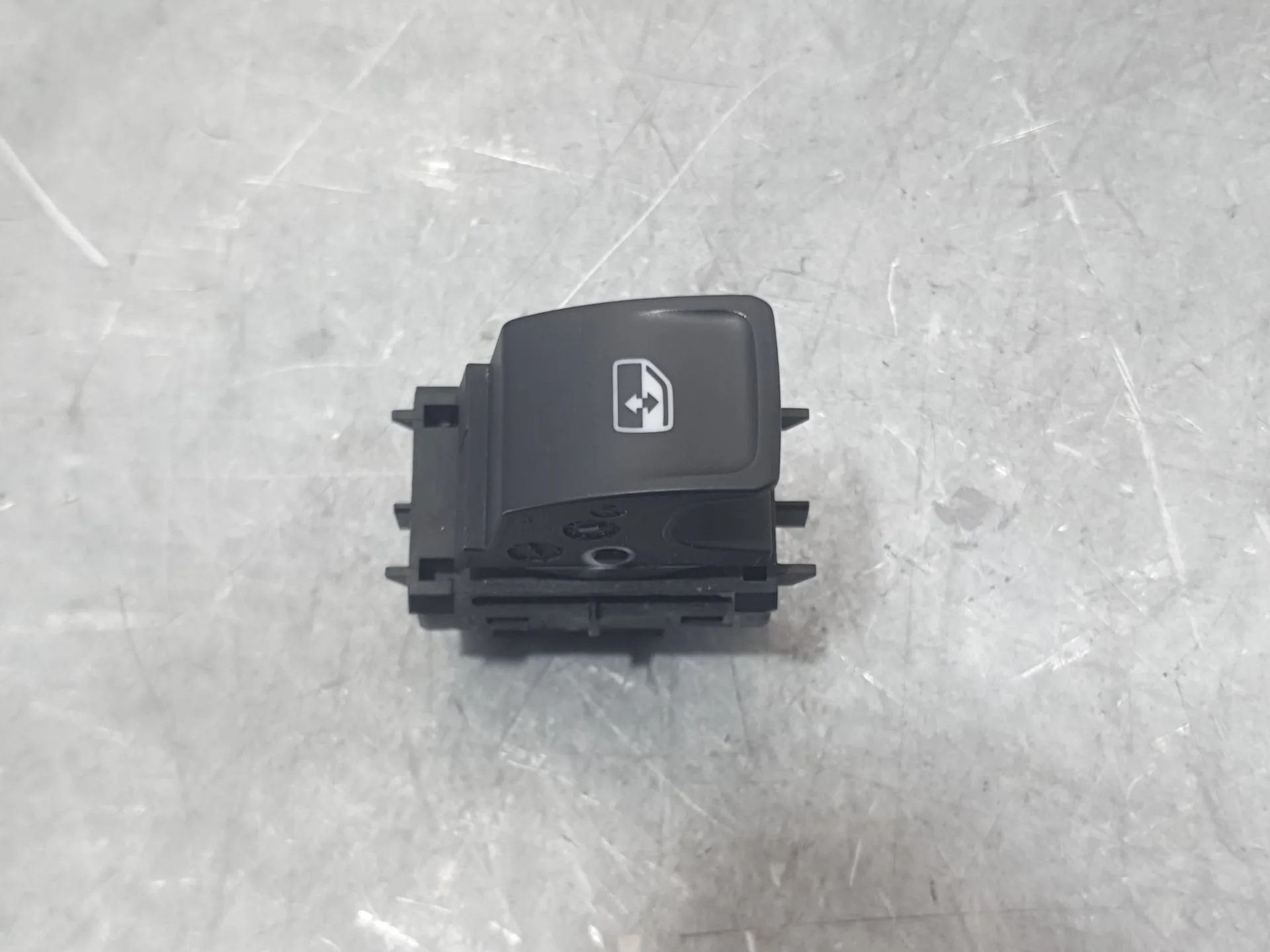 Mando Elevalunas Trasero Izquierdo para Seat Leon St (5F8)