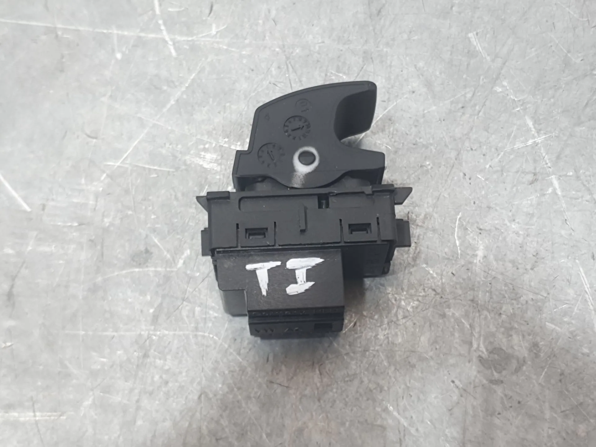 Mando Elevalunas Trasero Izquierdo para Seat Leon St (5F8)