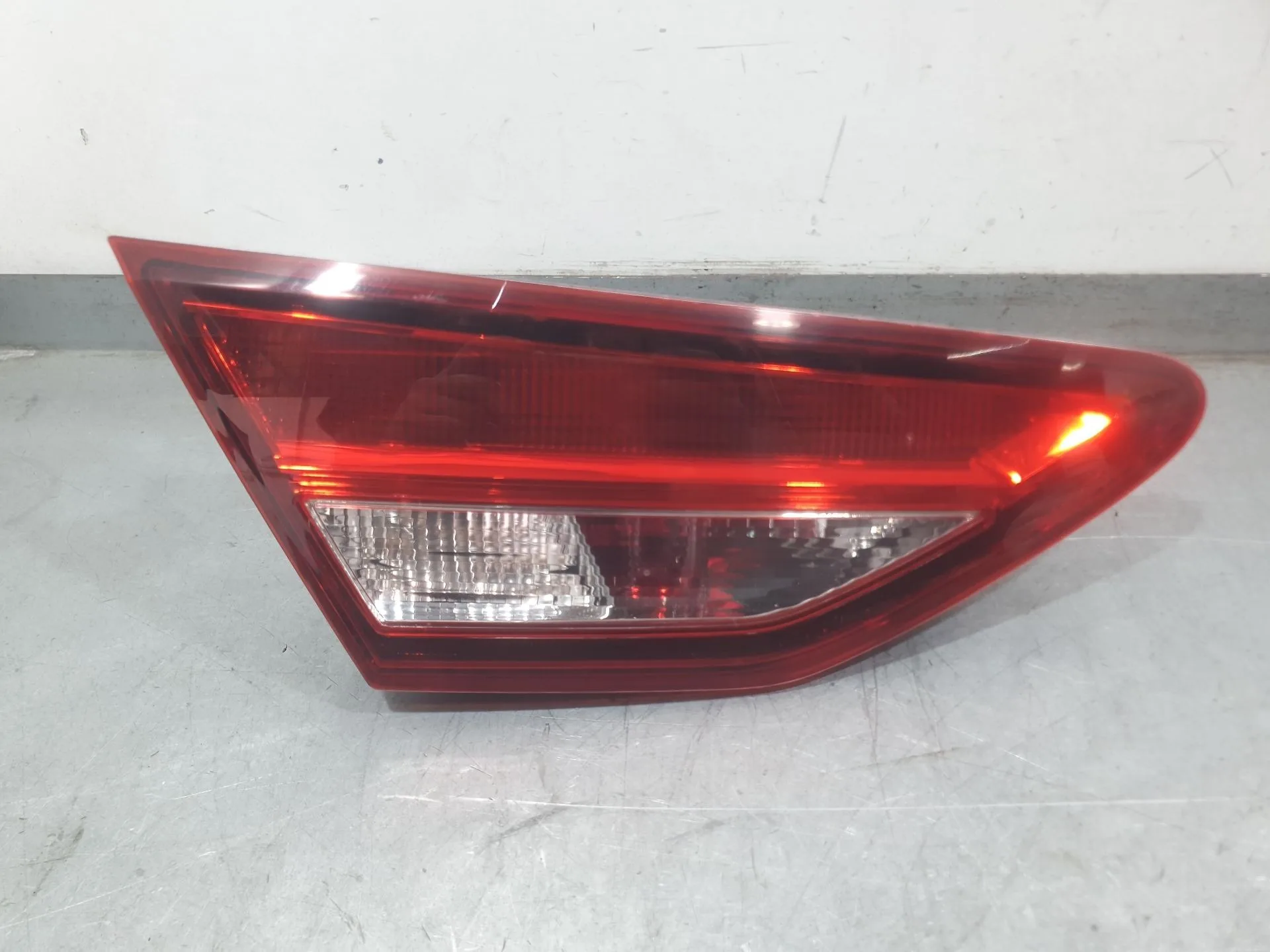 Piloto Trasero Izquierdo Interior para Seat Leon St (5F8)