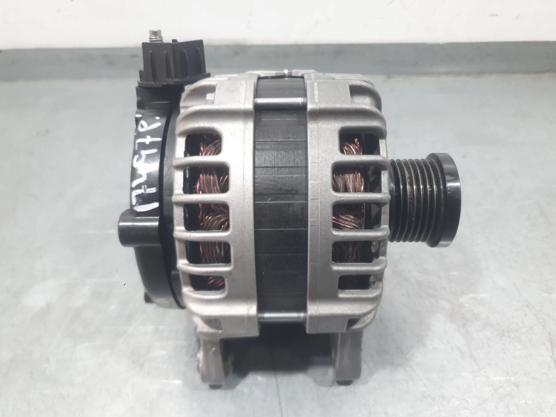 Alternador para Mitsubishi Colt