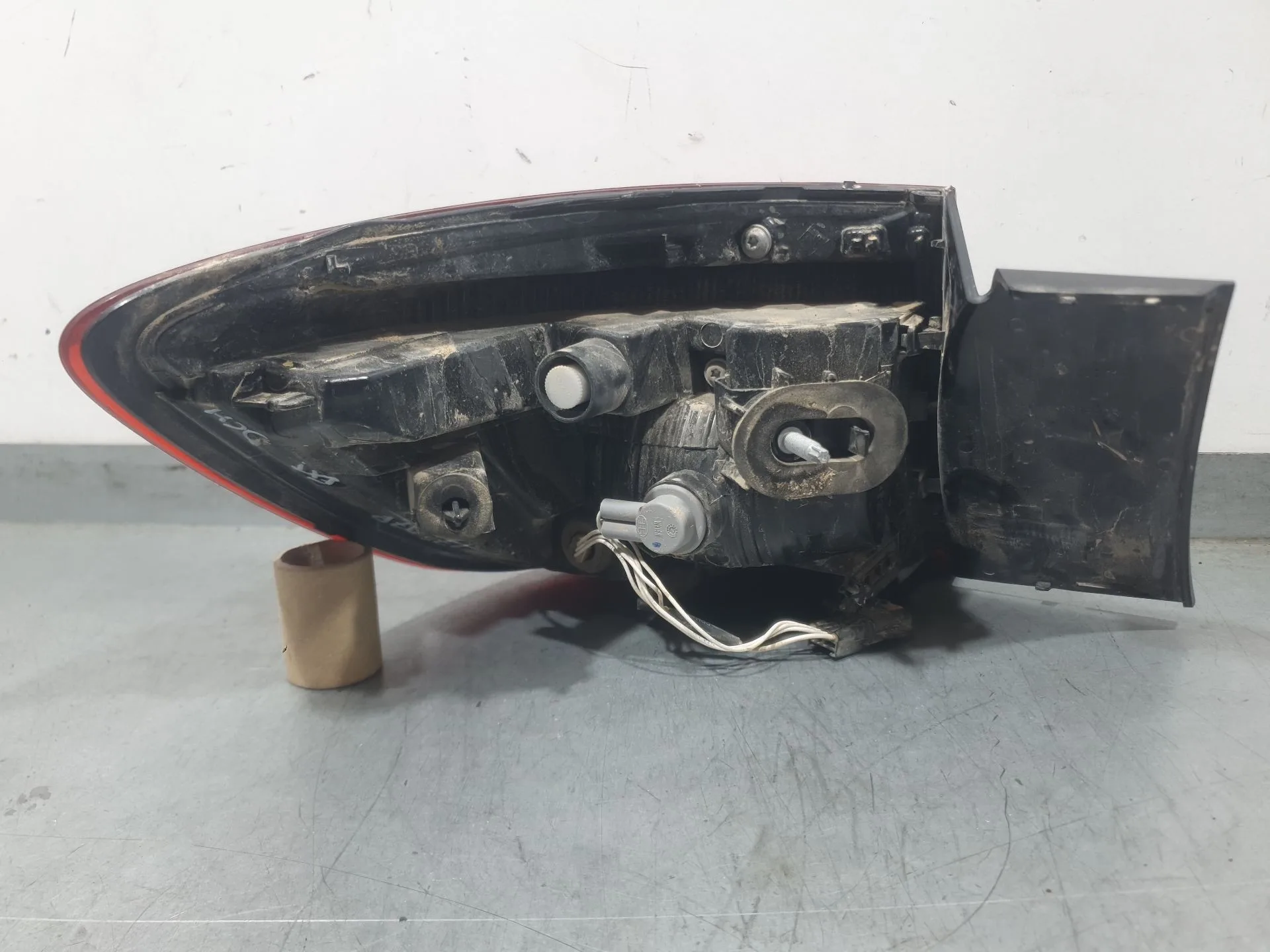 Piloto Trasero Derecho Exterior para Mitsubishi Colt
