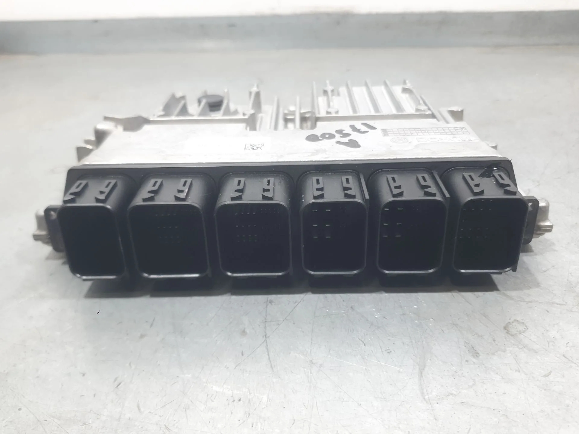 Centralita Motor Uce para Bmw 1 (F40)
