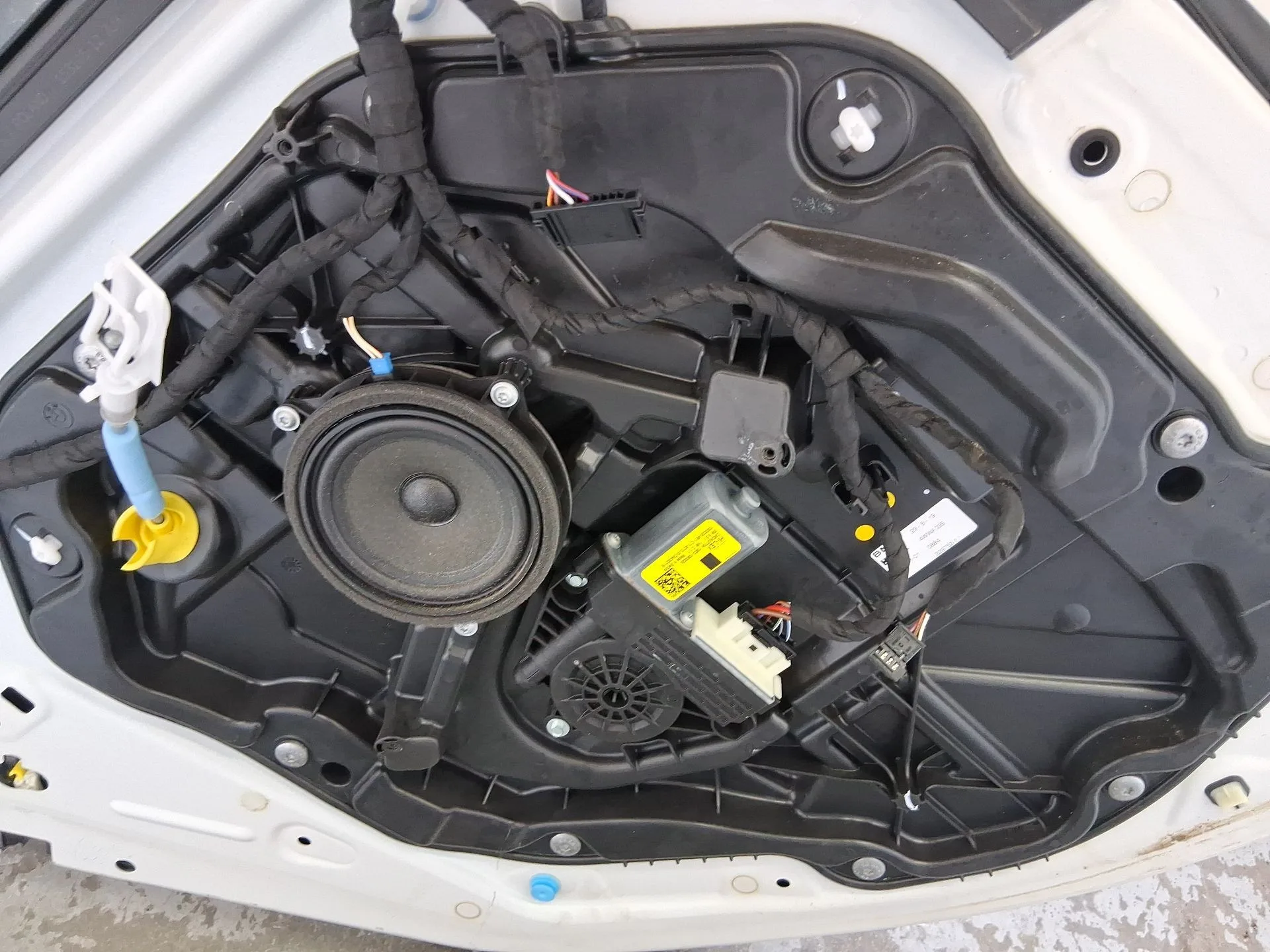 Elevalunas Trasero Izquierdo para Bmw 1 (F40)