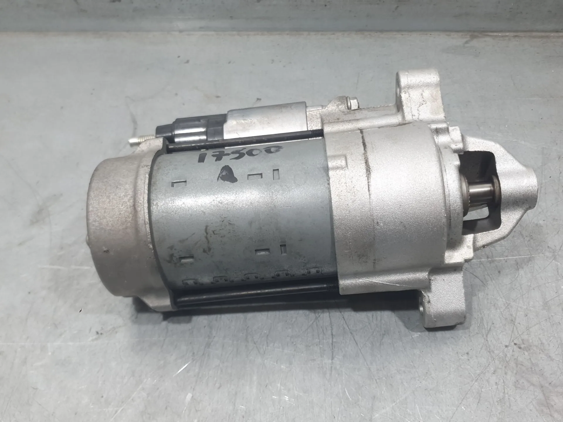 Motor Arranque para Bmw 1 (F40)