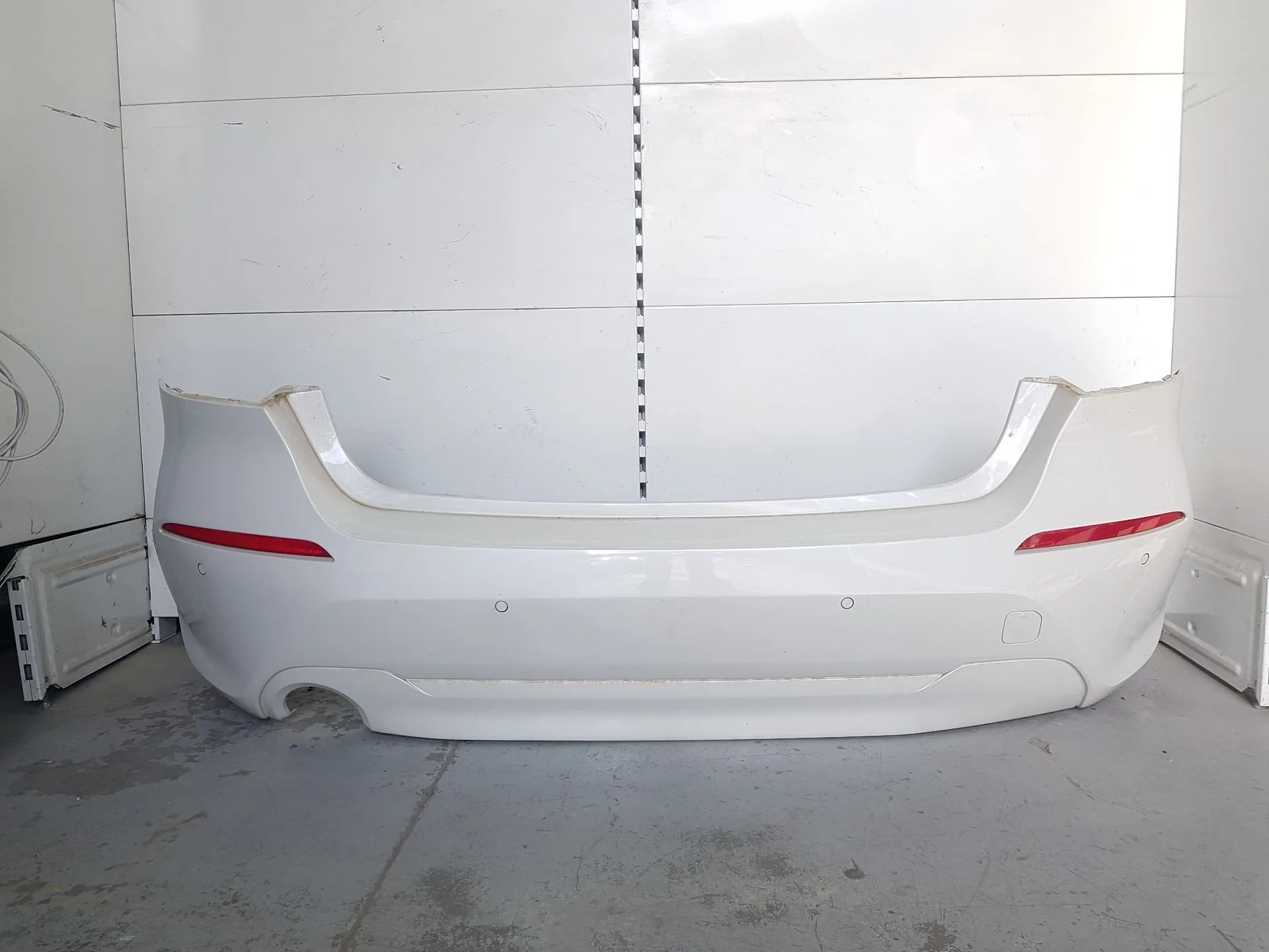 Paragolpes Trasero para Bmw 1 (F40)