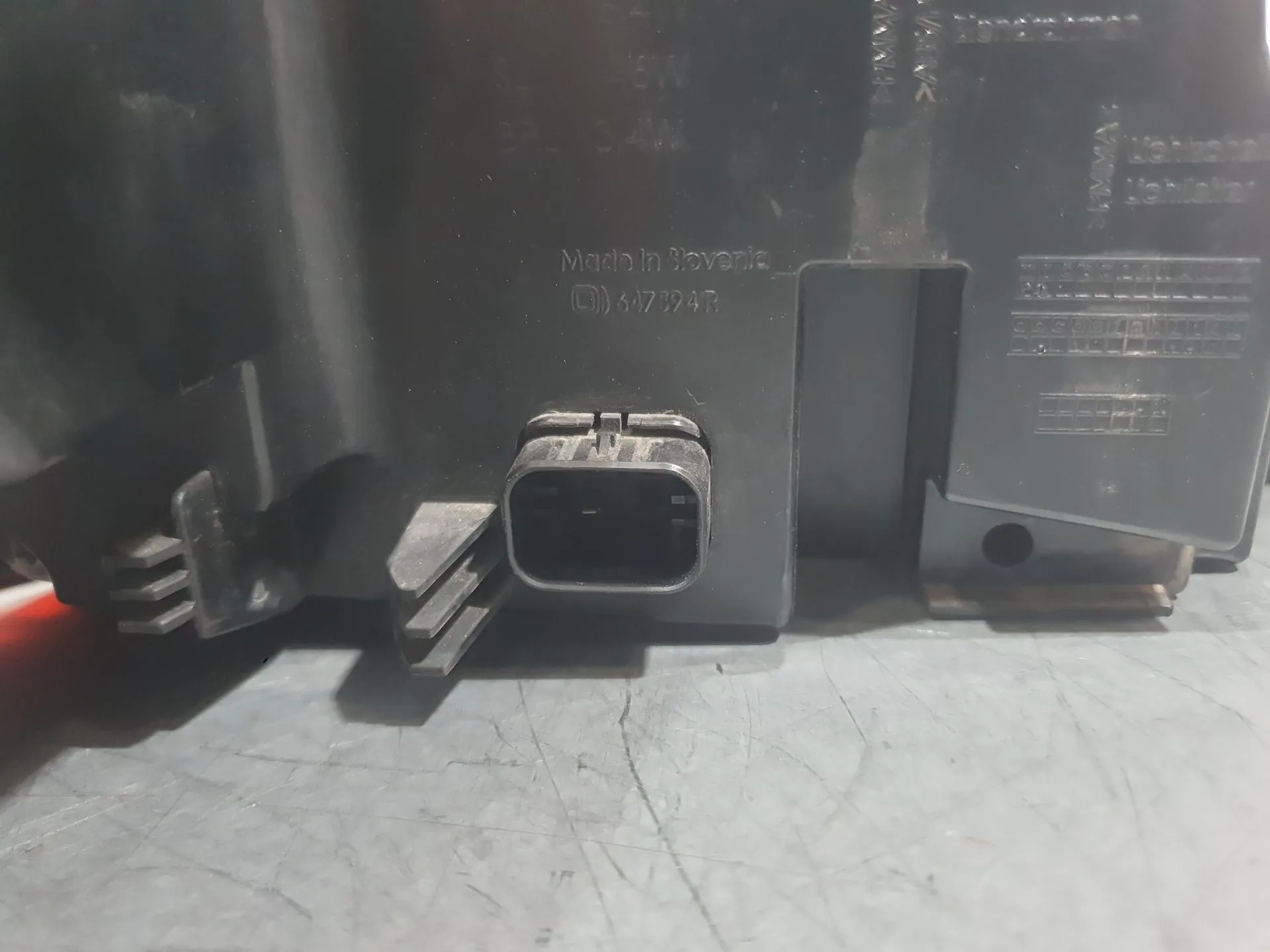 Piloto Trasero Derecho Exterior para Bmw 1 (F40)