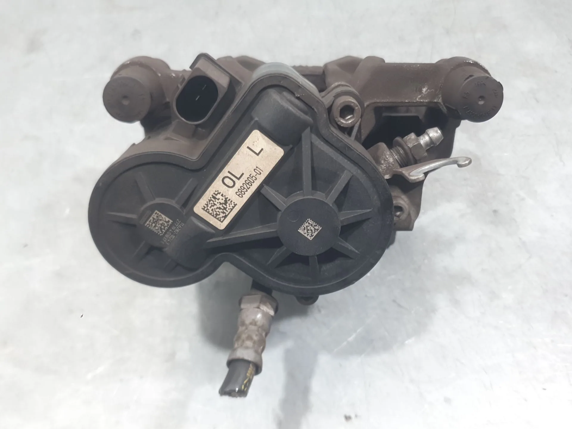 Pinza Freno Trasera Izquierda para Bmw 1 (F40)