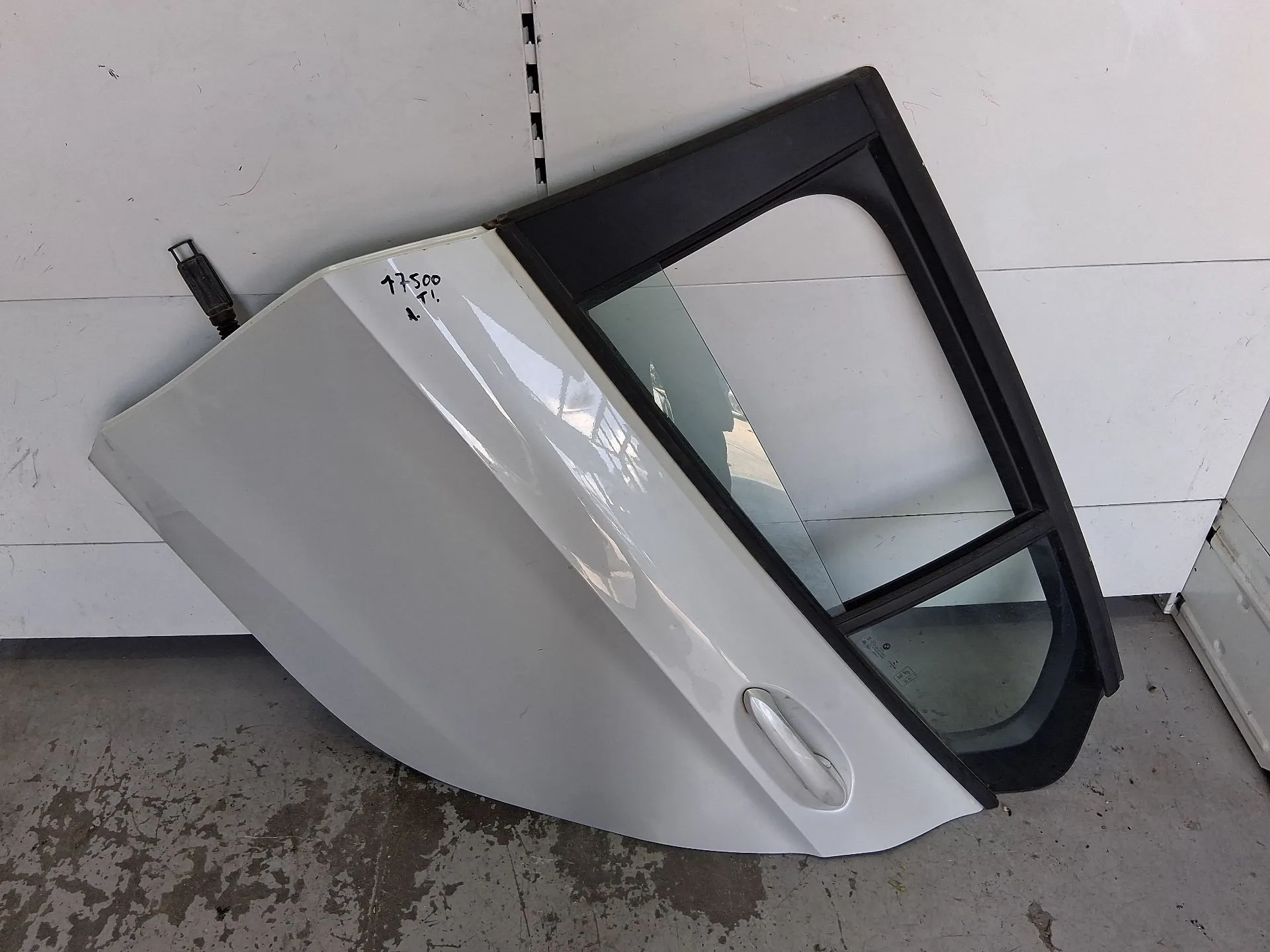 Puerta Trasera Izquierda para Bmw 1 (F40)