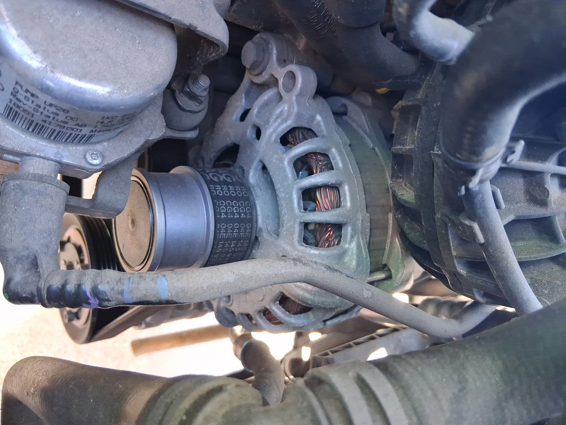 Alternador para Volkswagen Polo Vi (Aw1, Bz1, Ae1)