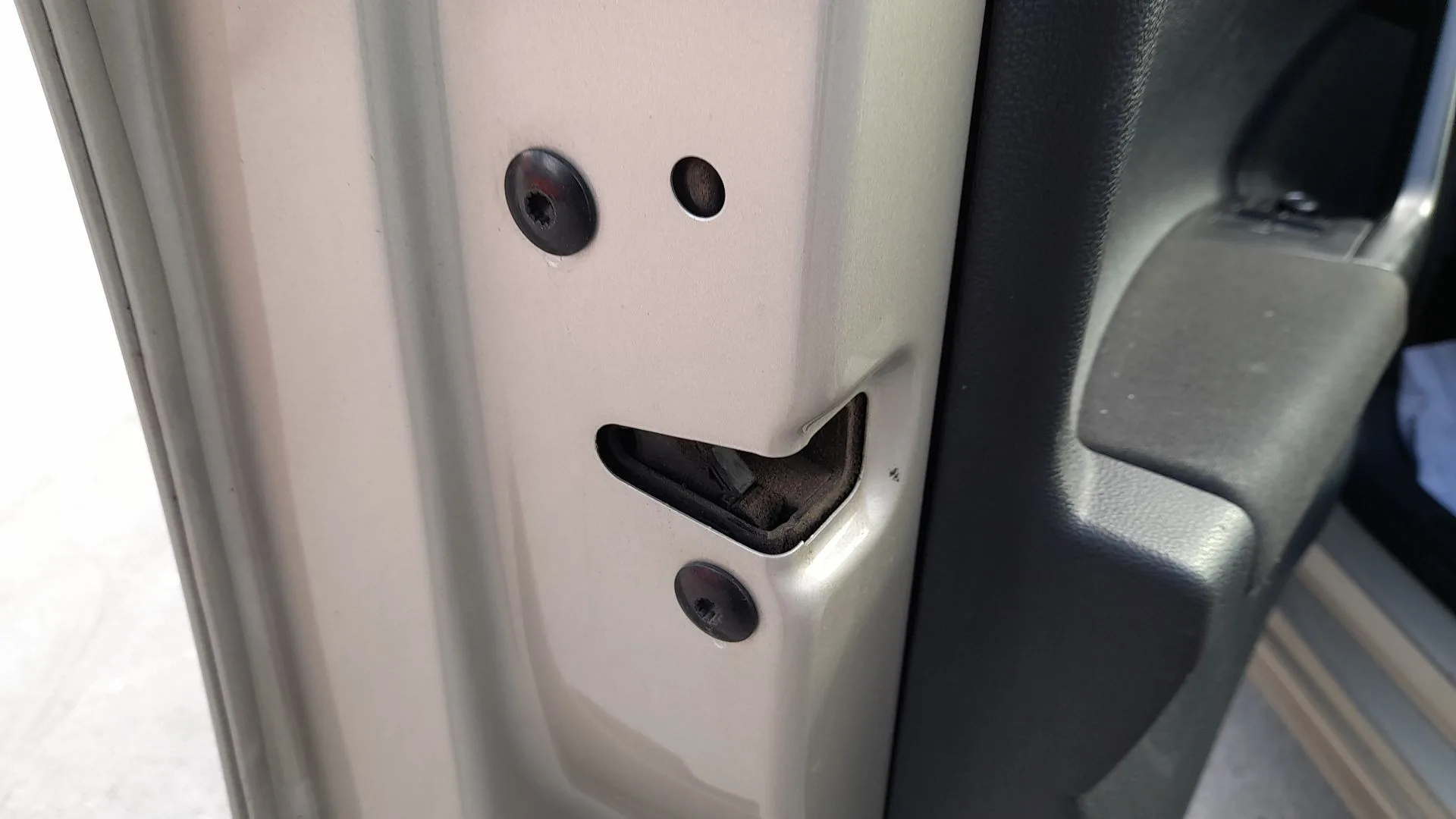 Cerradura Puerta Delantera Izquierda para Volkswagen Polo Vi (Aw1, Bz1, Ae1)