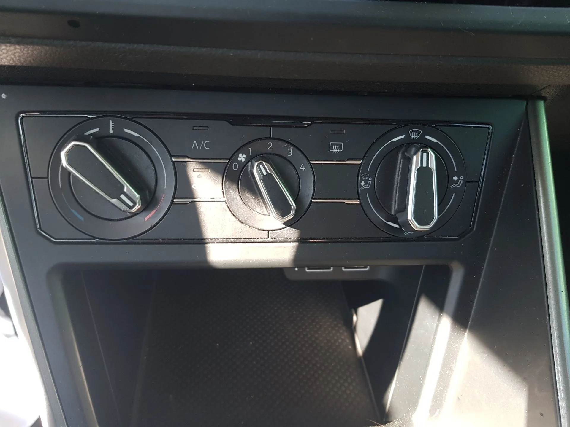 Mando Calefaccion / Aire Acondicionado para Volkswagen Polo Vi (Aw1, Bz1, Ae1)