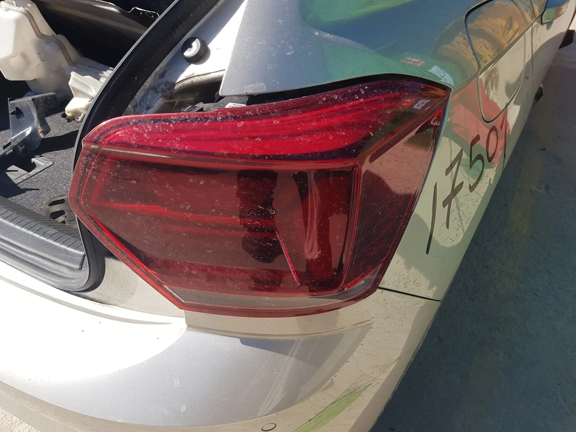 Piloto Trasero Derecho para Volkswagen Polo Vi (Aw1, Bz1, Ae1)
