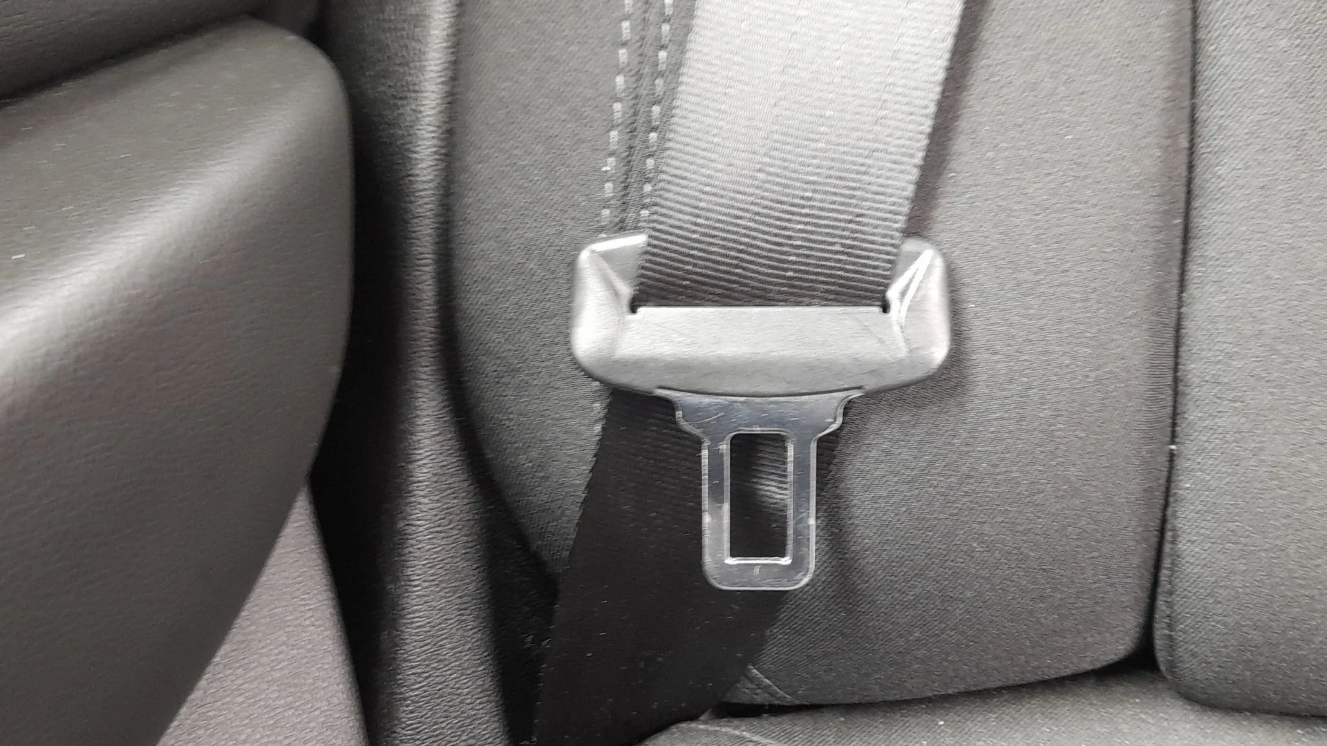 Cinturon Seguridad Trasero Derecho para Renault Talisman (Lp_)