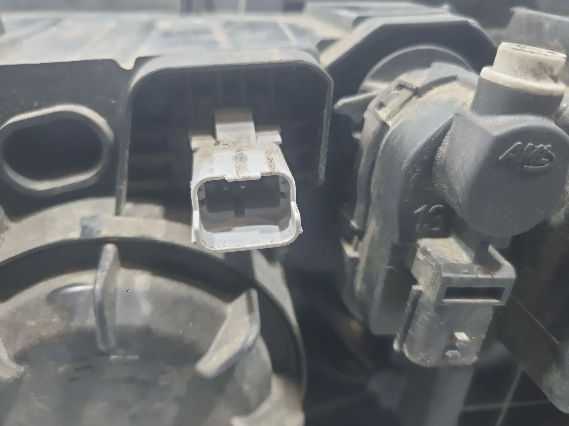 Faro Derecho para Renault Talisman (Lp_)