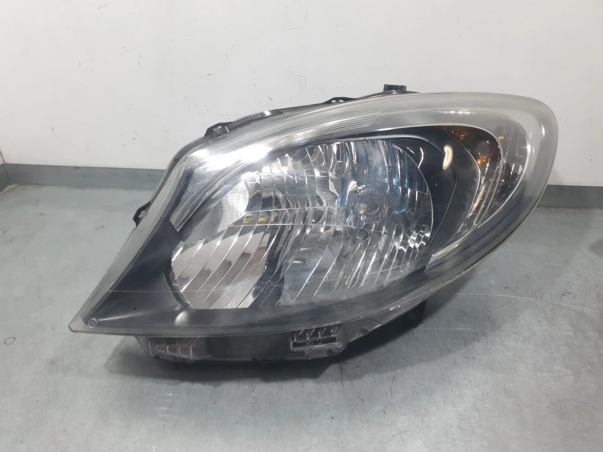 Faro Izquierdo para Mercedes-Benz Citan Monospace (W415)