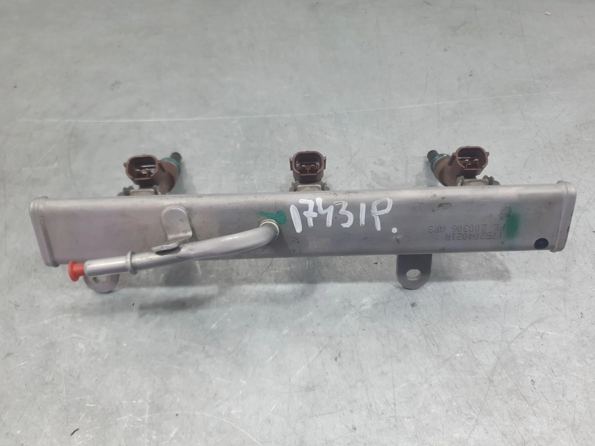 Rampa Inyectora para Nissan Micra V (K14)