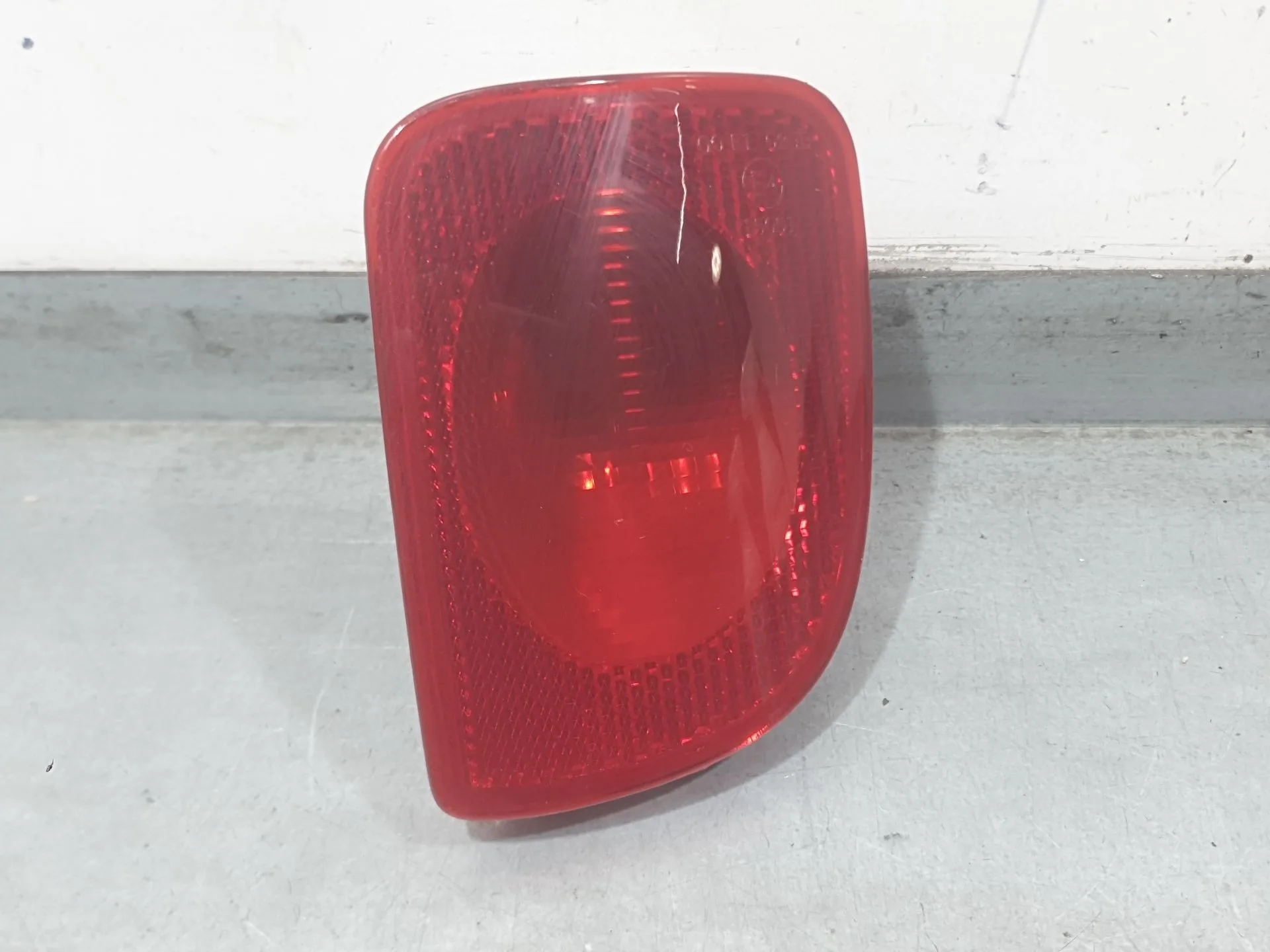 Piloto Trasero Derecho Paragolpes para Renault Kangoo Express (Fw0/1_)