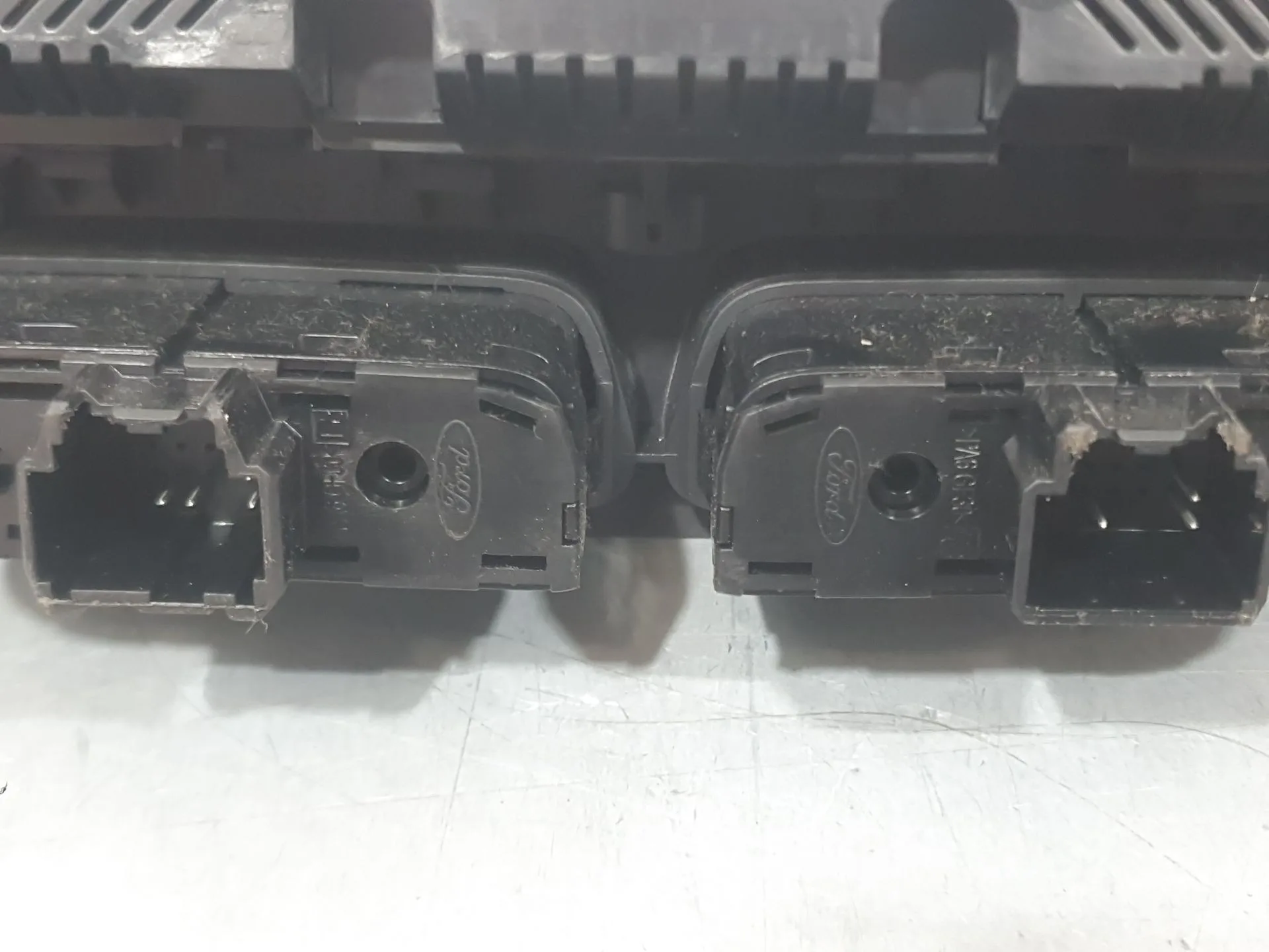 Mando Climatizador para Ford C-Max Ii (Dxa/Cb7, Dxa/Ceu)