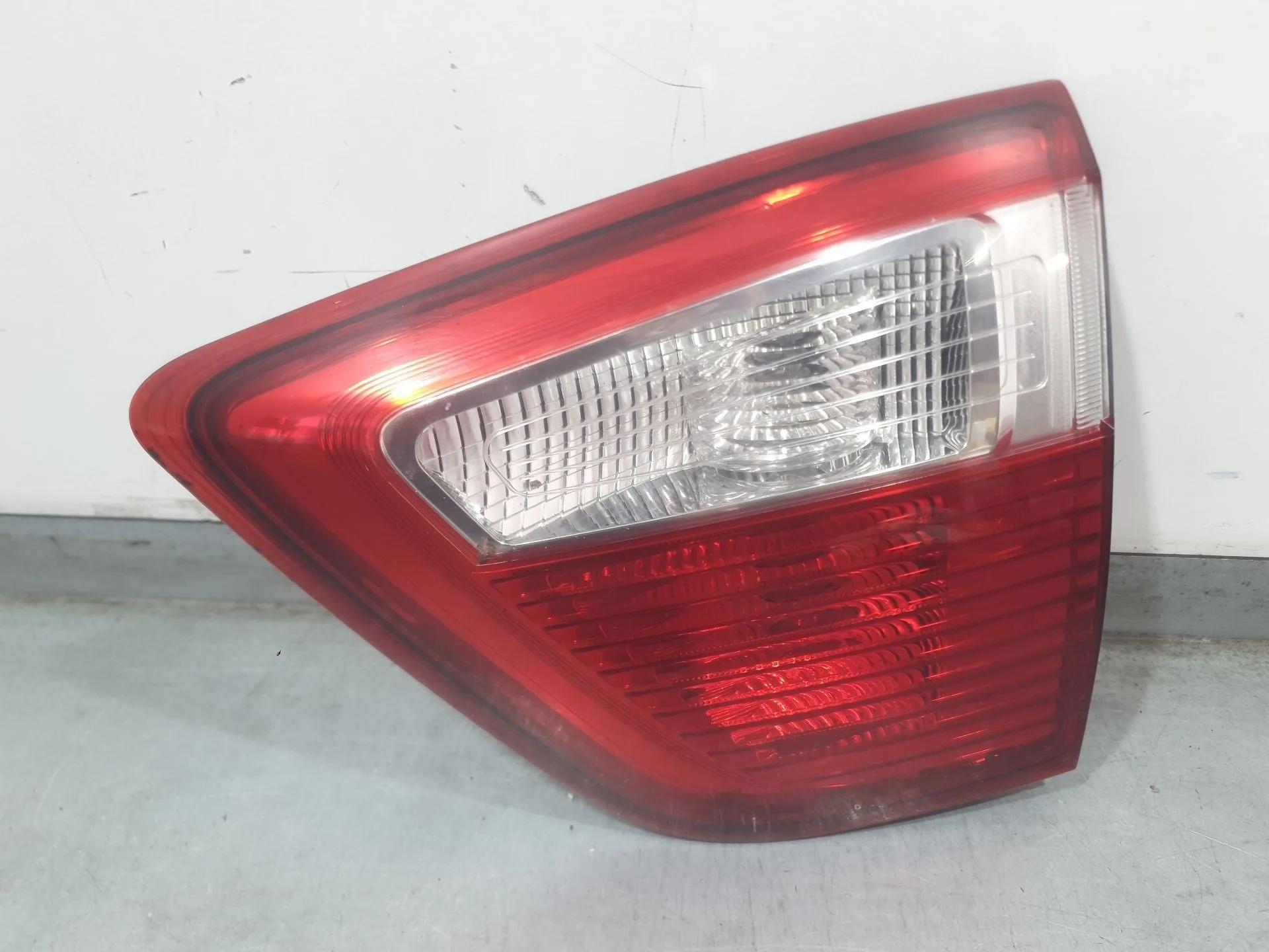 Piloto Trasero Derecho Interior para Ford C-Max Ii (Dxa/Cb7, Dxa/Ceu)