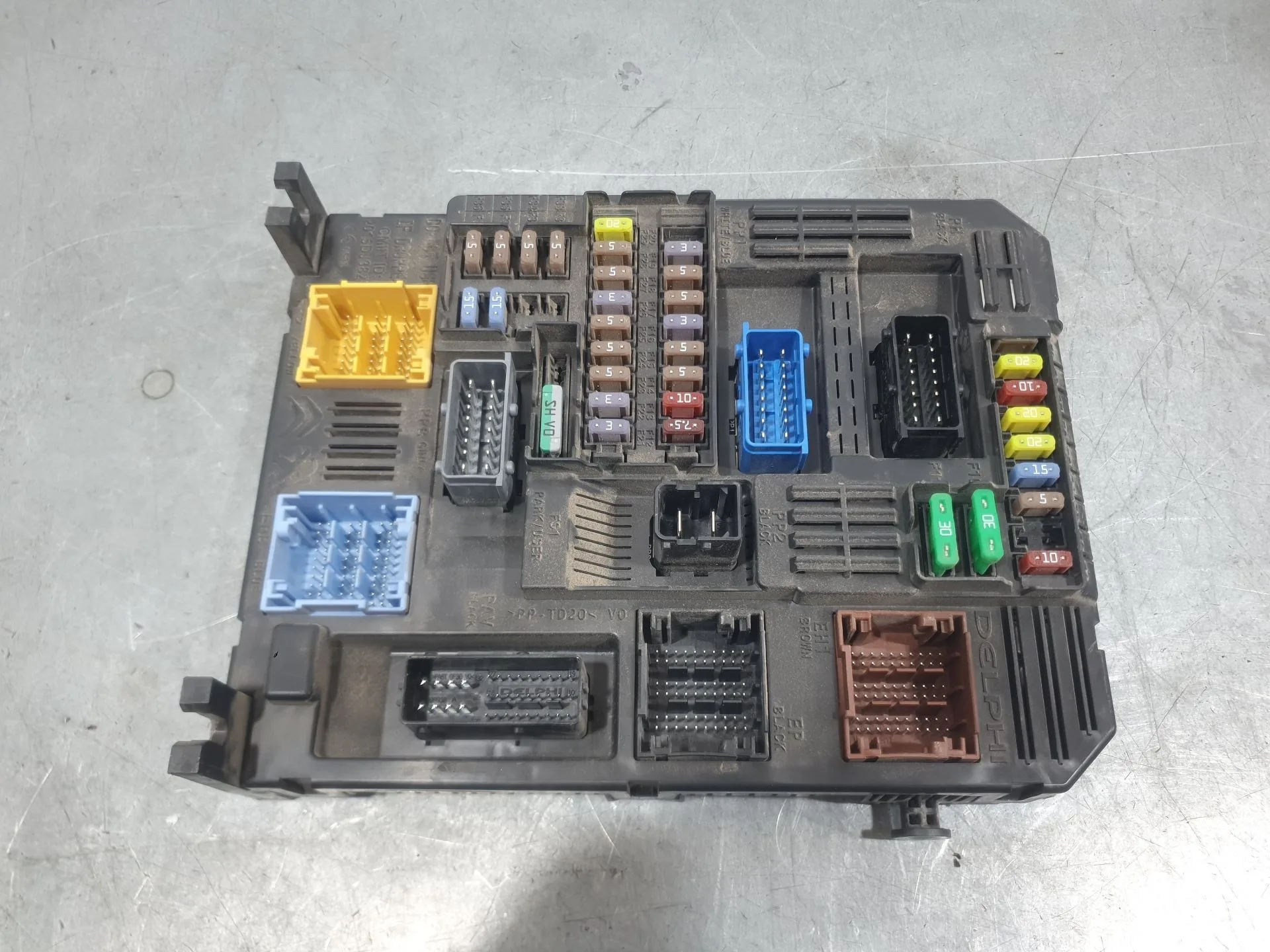 Caja Reles / Fusibles para Citroën Jumpy Iii Furgoneta (V_)