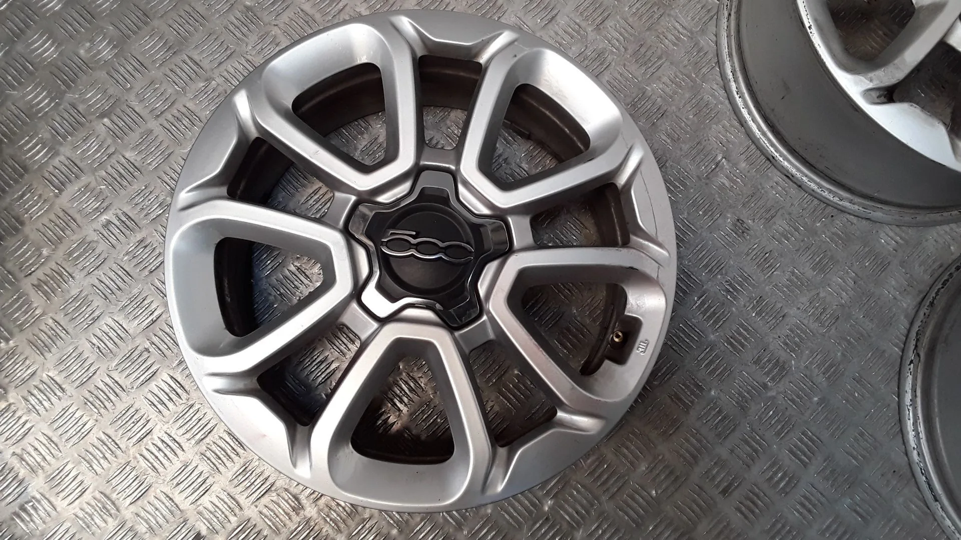 Juego Llantas Aluminio para Fiat 500X (334_)
