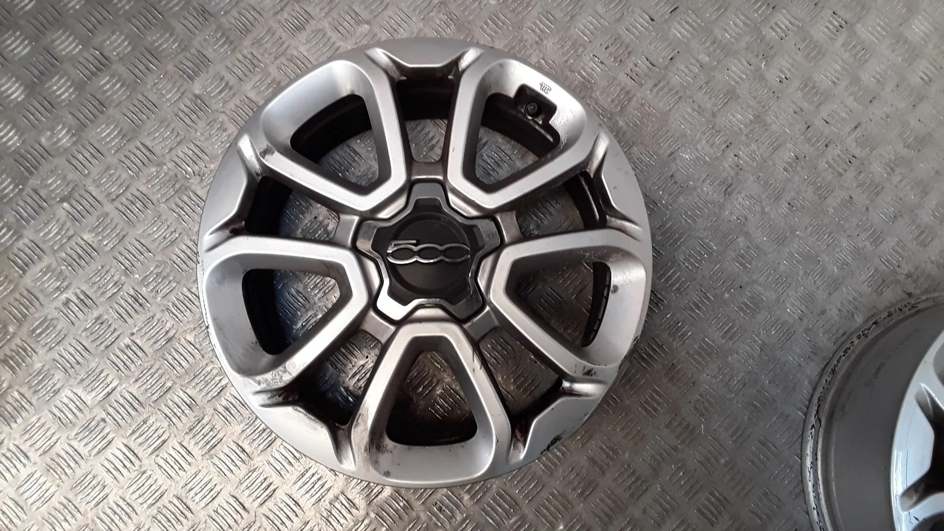 Juego Llantas Aluminio para Fiat 500X (334_)