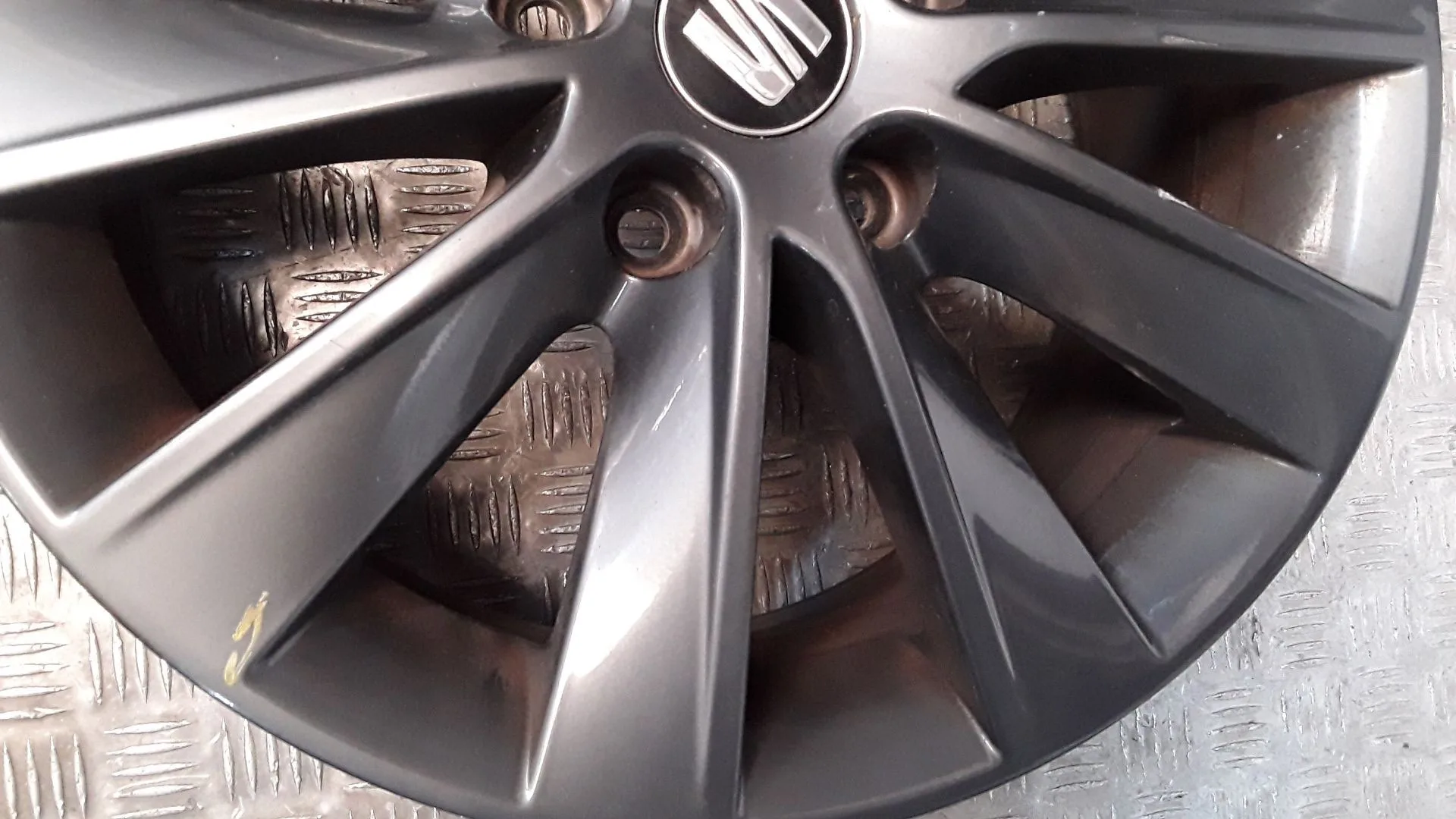 Llanta Aluminio para Seat Leon St (5F8)