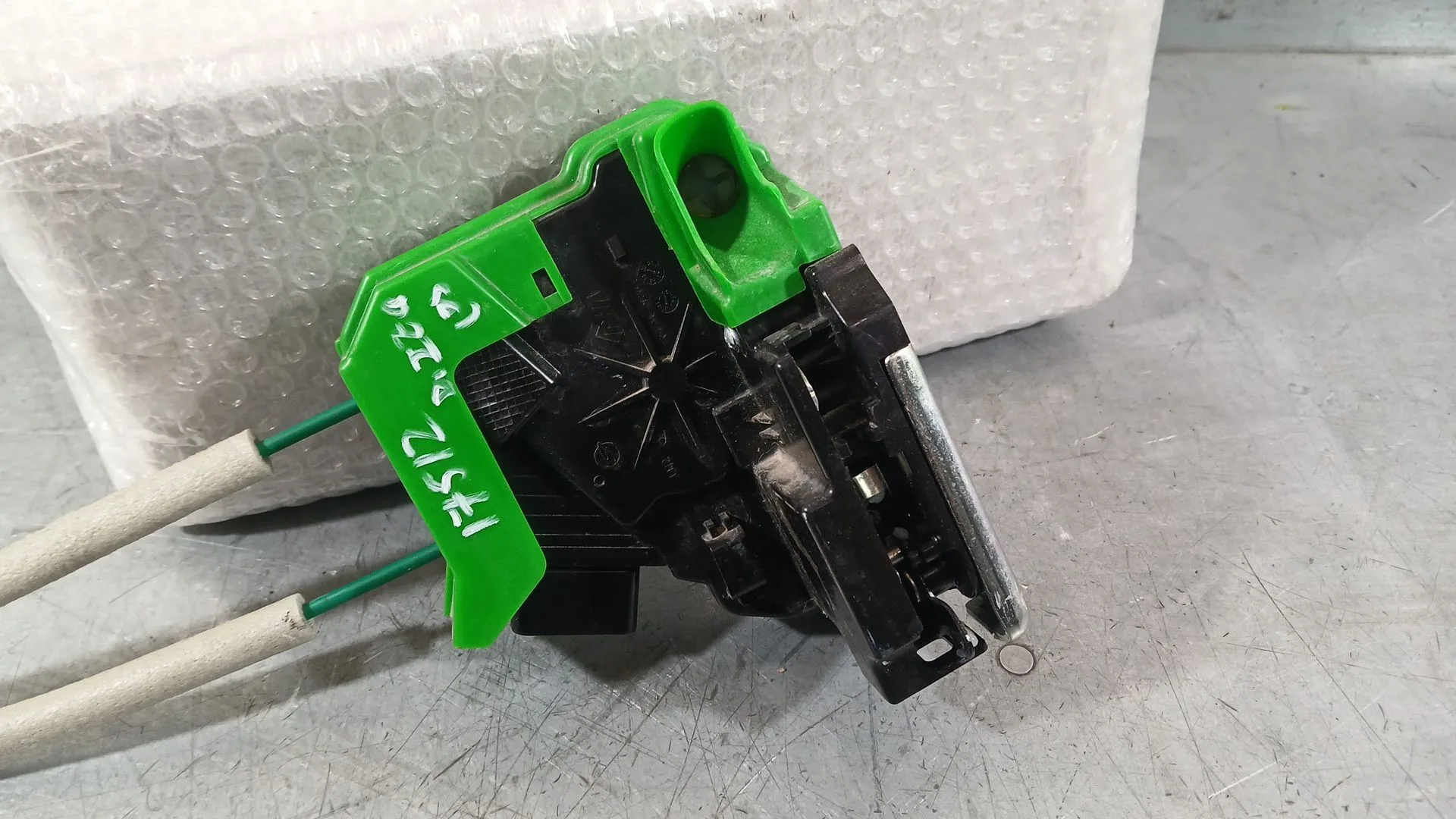 Cerradura Puerta Delantera Izquierda para Ssangyong Tivoli